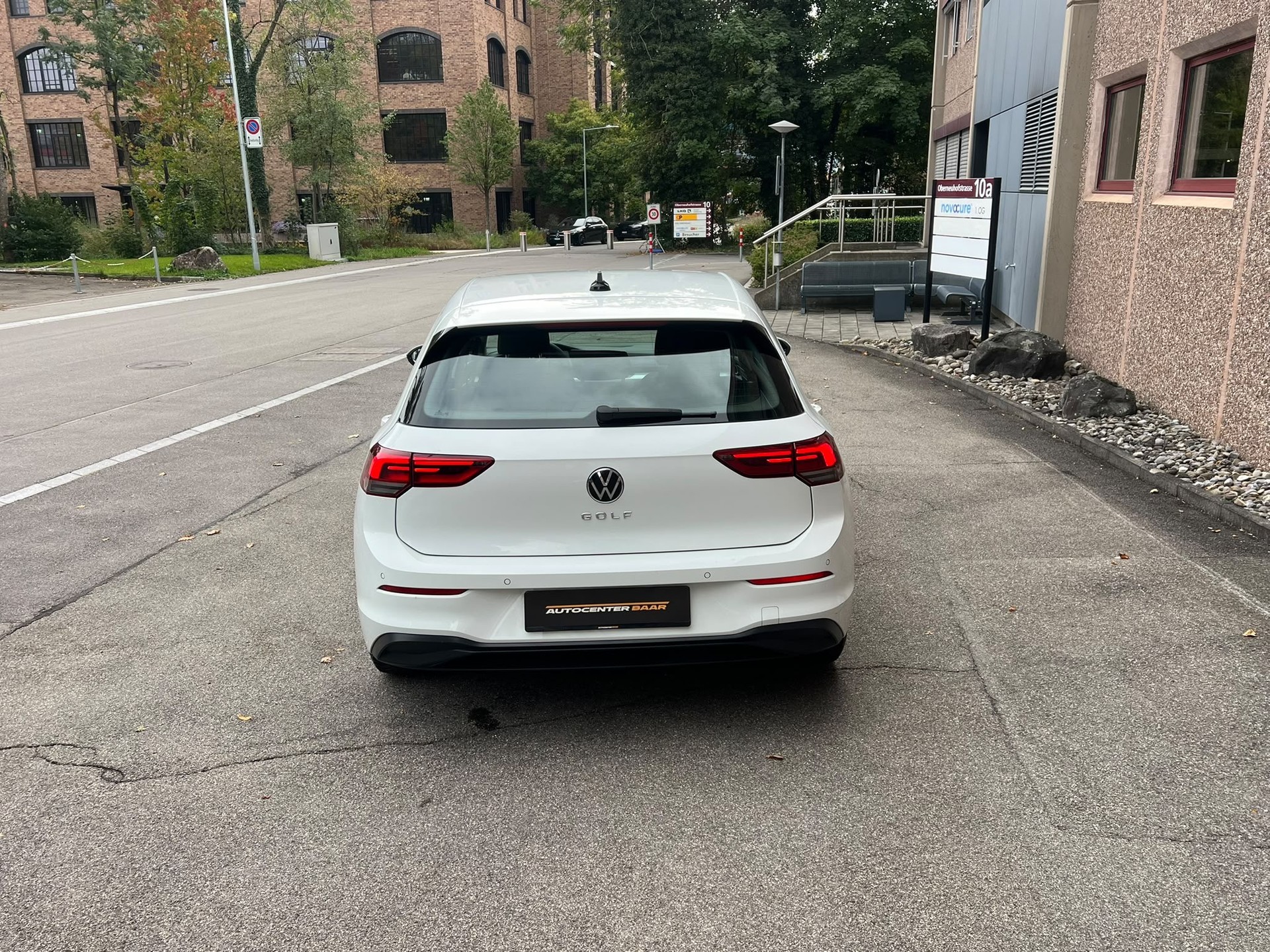 VW Golf 1.0 TSI Value-image-6