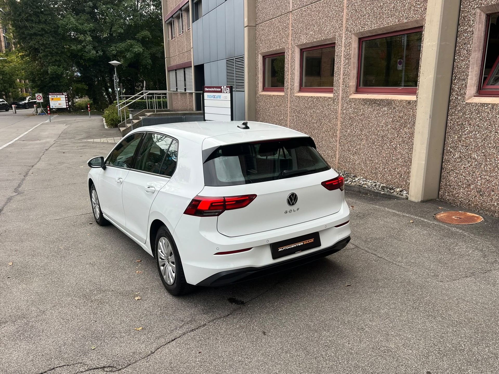 VW Golf 1.0 TSI Value-image-5