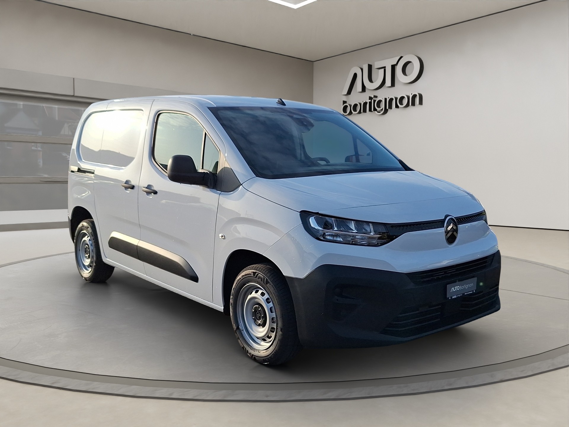 CITROEN Berlingo Van M 1.2 Pure Tech 110 s/s First-image-2