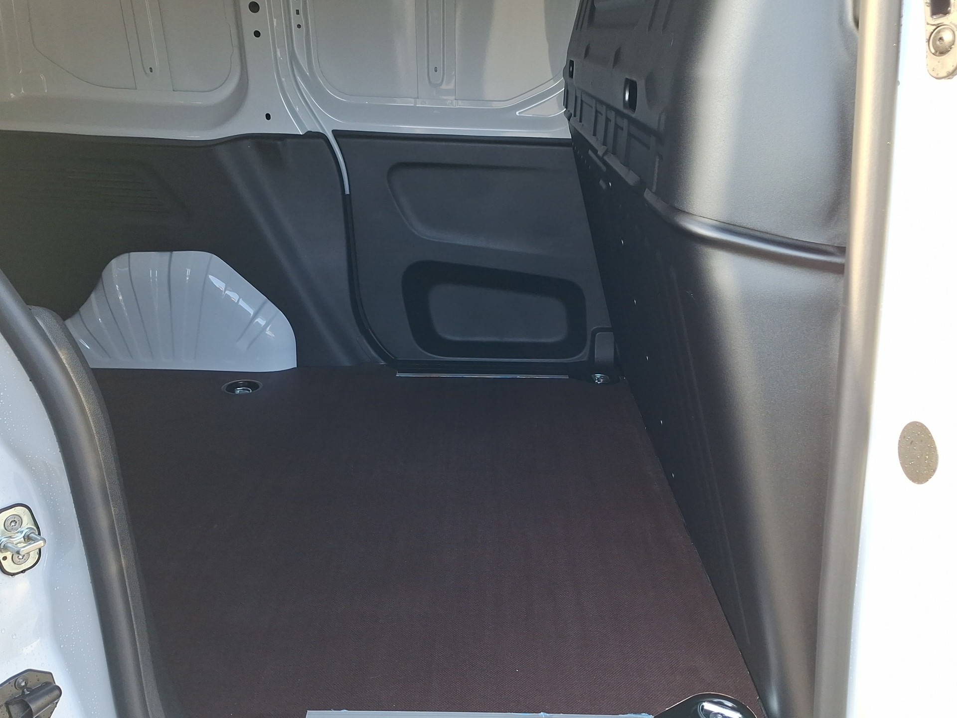 CITROEN Berlingo Van M 1.2 Pure Tech 110 s/s First-image-12