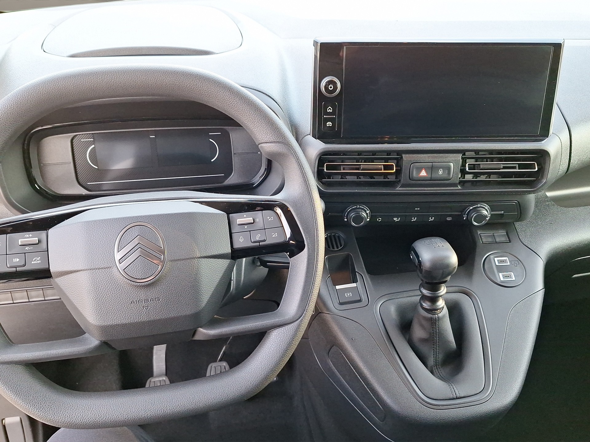 CITROEN Berlingo Van M 1.2 Pure Tech 110 s/s First-image-9
