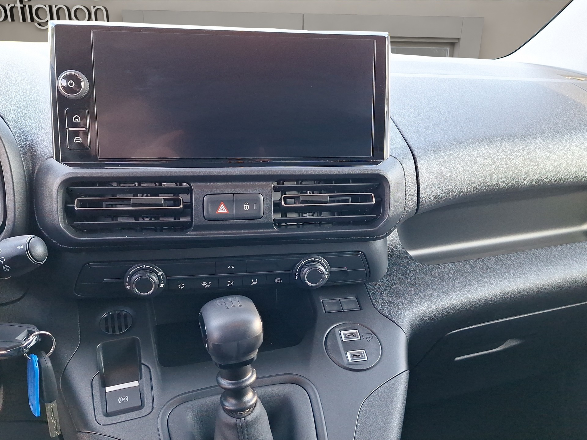 CITROEN Berlingo Van M 1.2 Pure Tech 110 s/s First-image-10