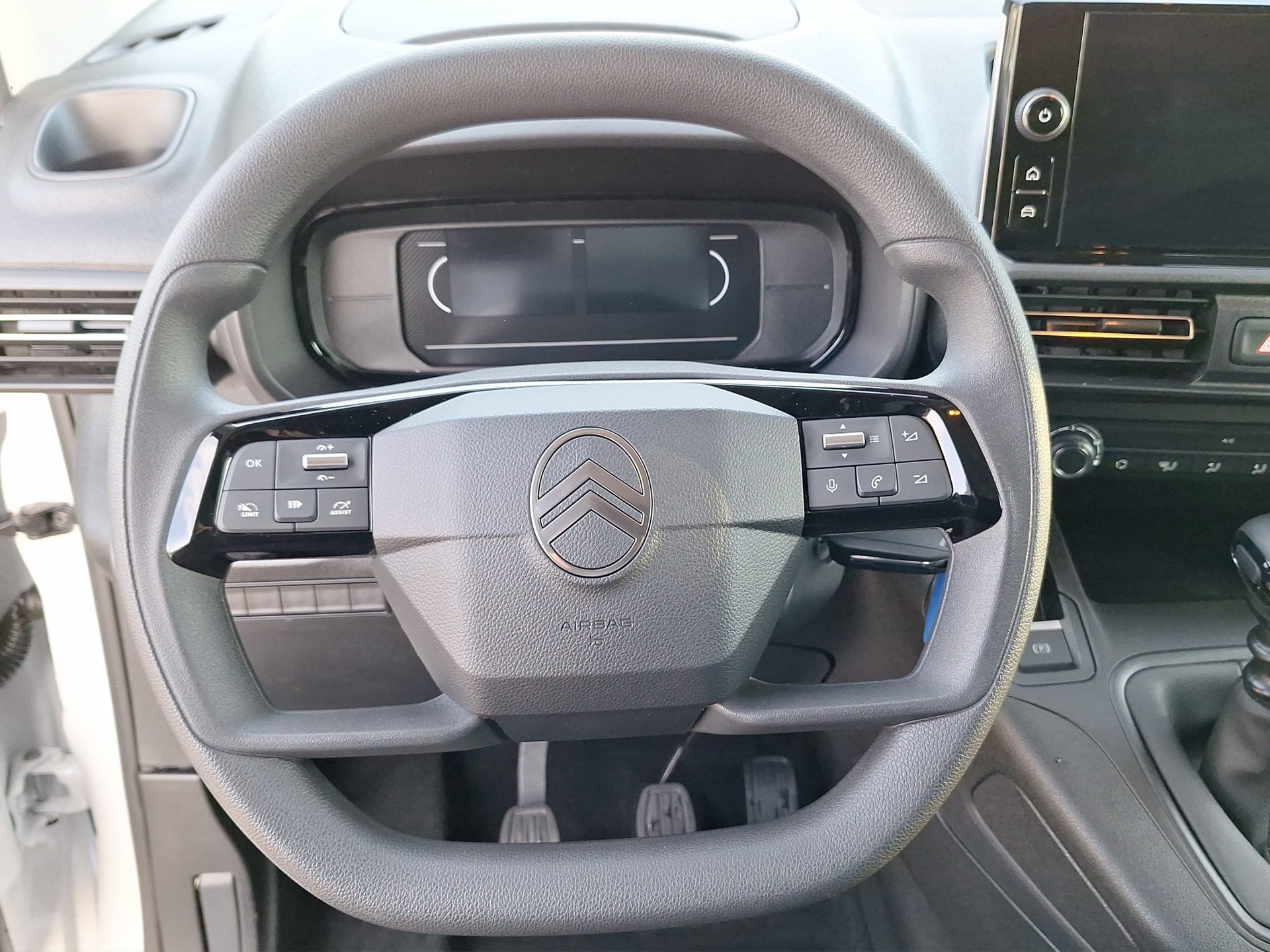 CITROEN Berlingo Van M 1.2 Pure Tech 110 s/s First-image-11