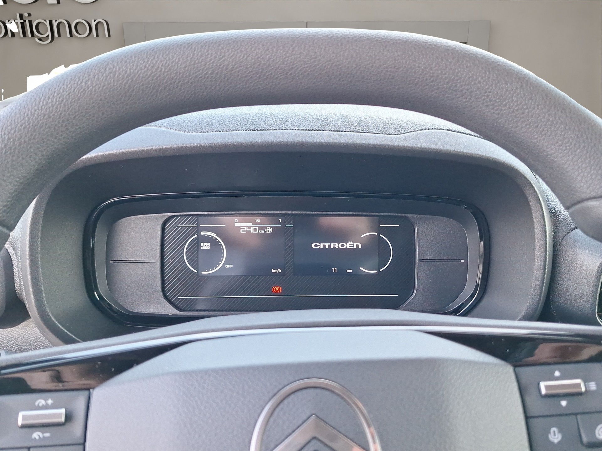 CITROEN Berlingo Van M 1.2 Pure Tech 110 s/s First-image-14
