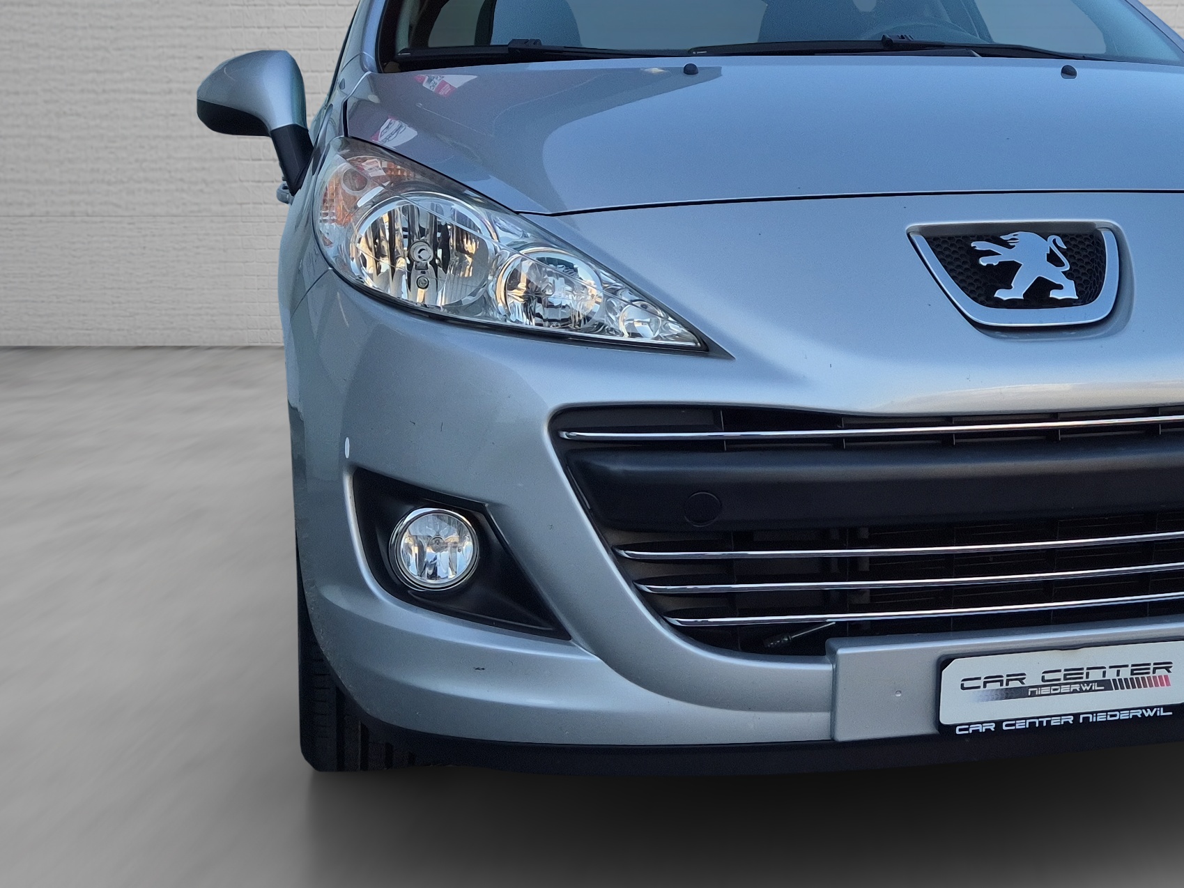 PEUGEOT 207 1.6 16V Sport Automatic-image-10