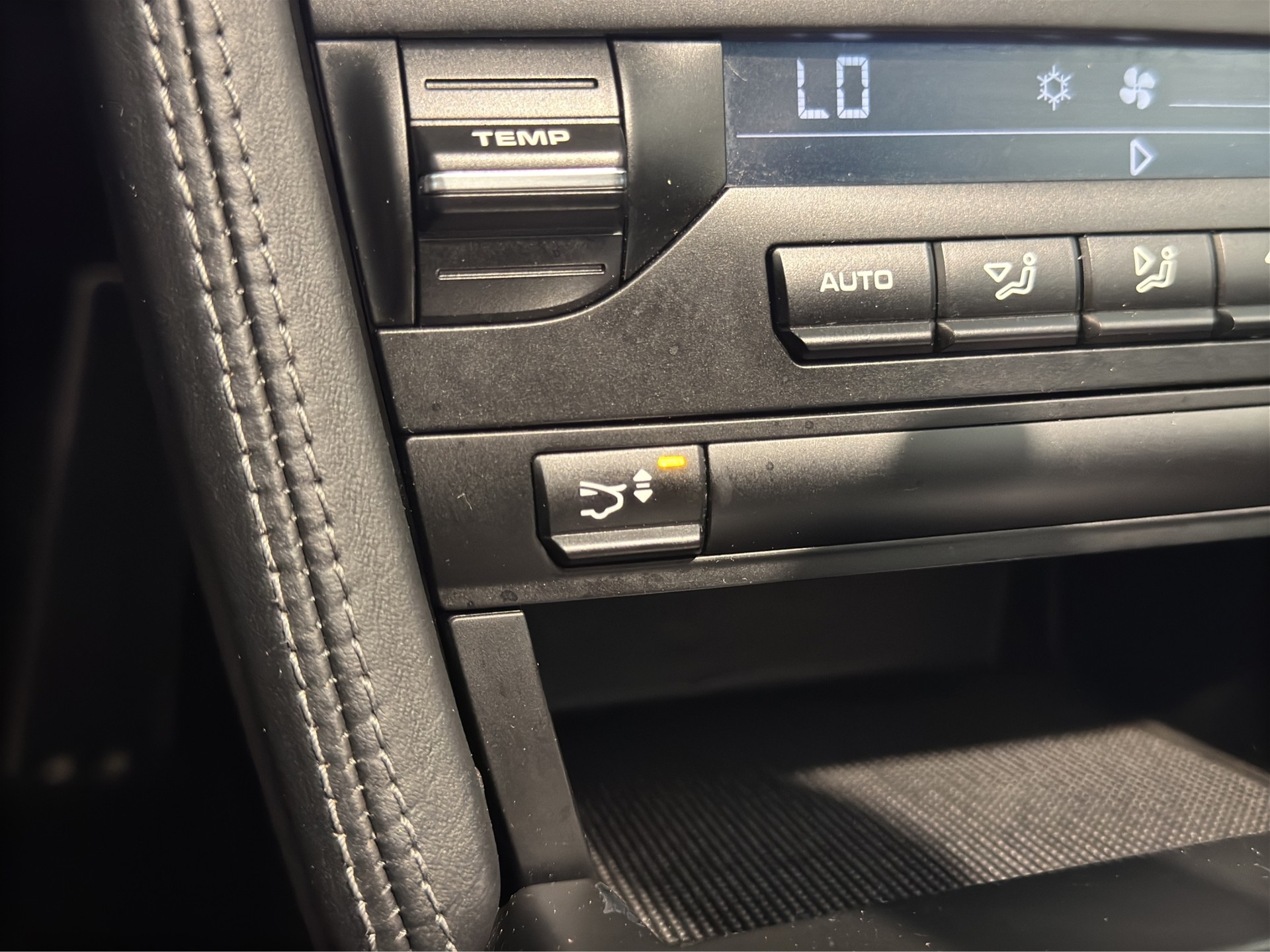 PORSCHE Boxster S 3.4 PDK-image-24