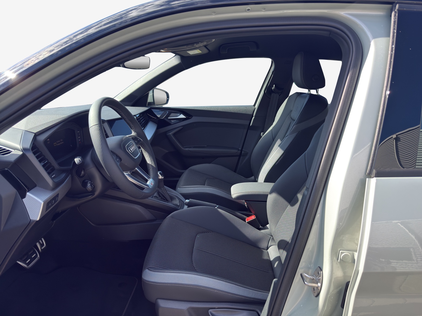 AUDI A1 Sportback 30 TFSI Attraction S-tronic-image-7
