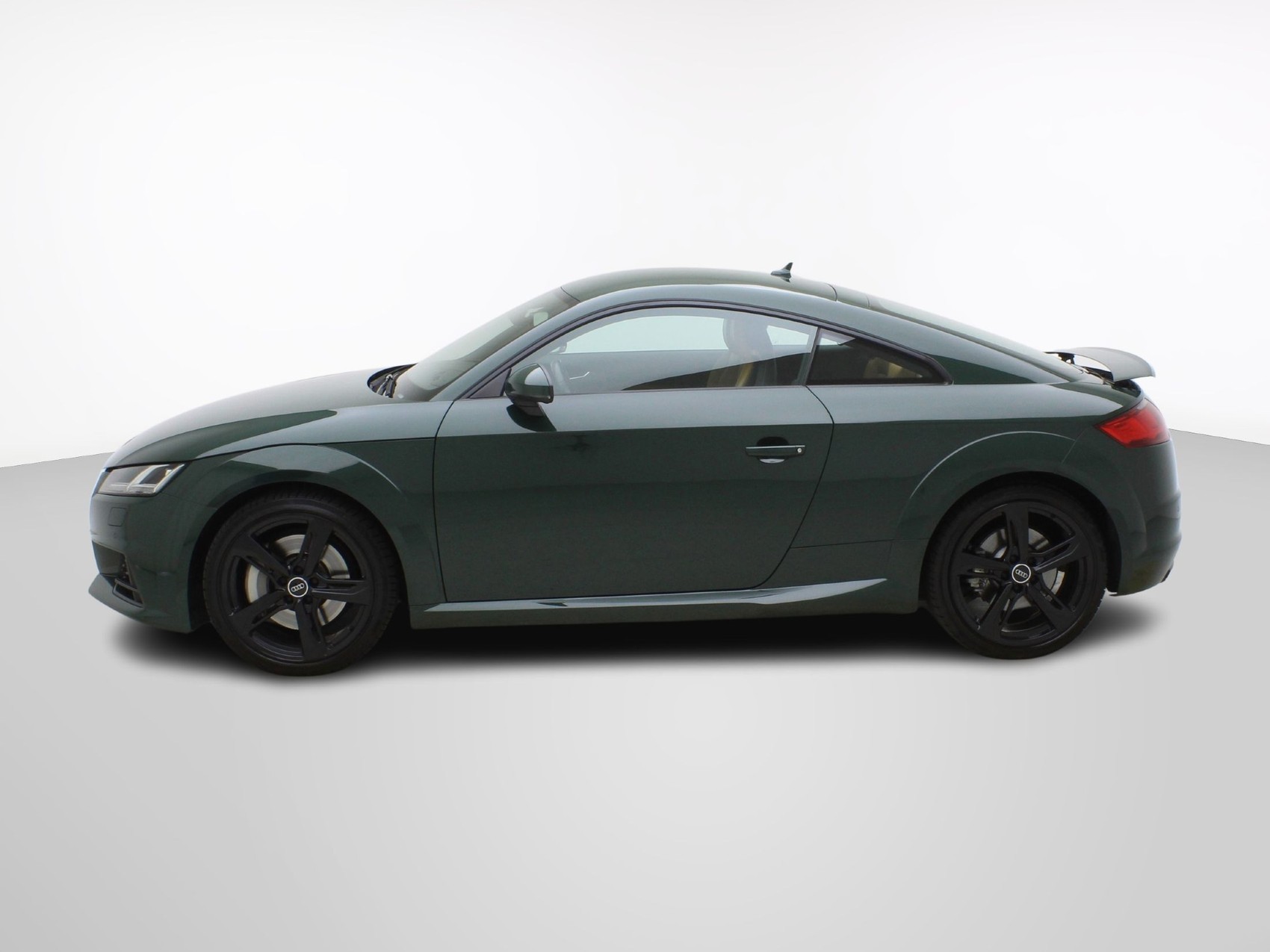 AUDI TT Coupé 45 TFSI quattro S-Tronic-image-2