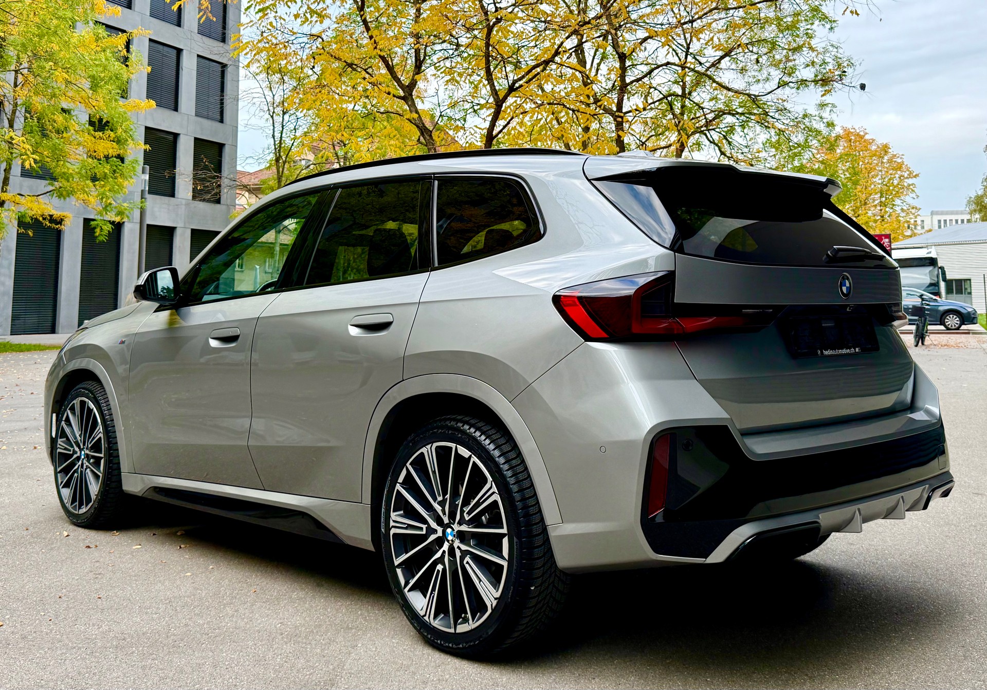 BMW X1 xDrive 23i 48V M Sport-image-7