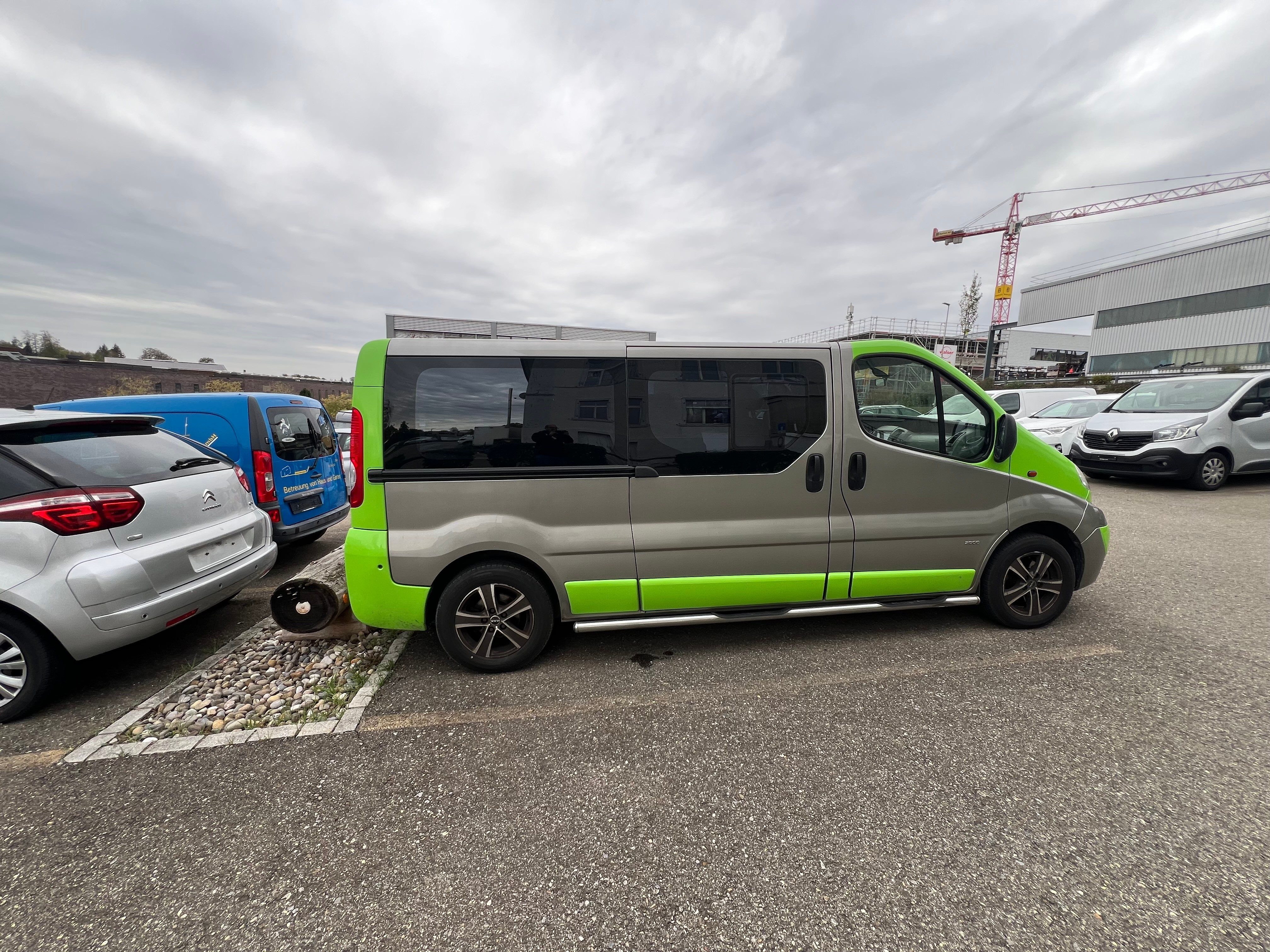 Car photo