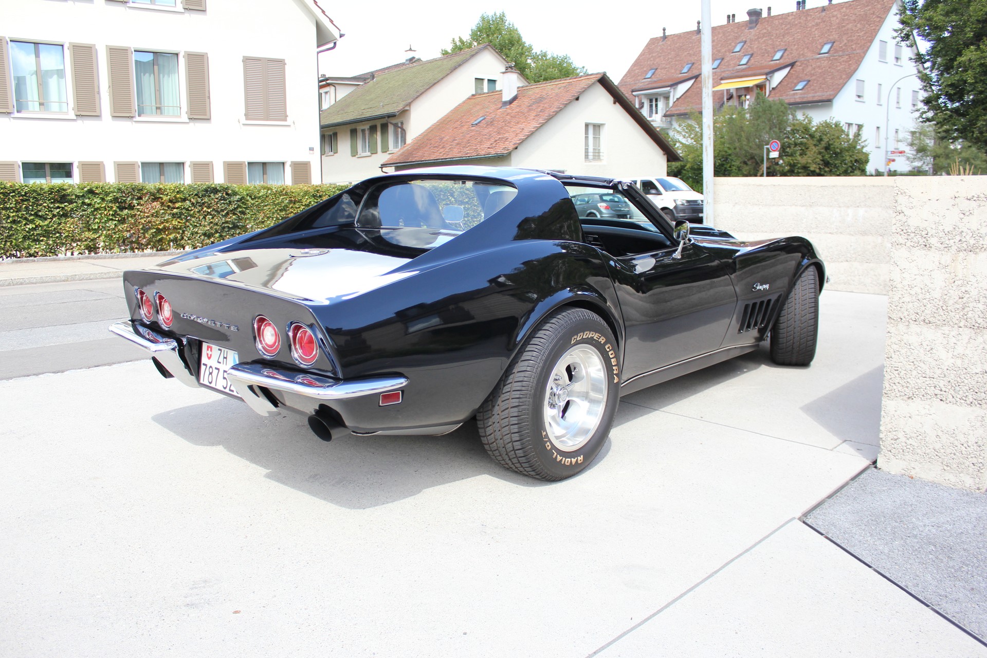 CHEVROLET CORVETTE C3-image-1