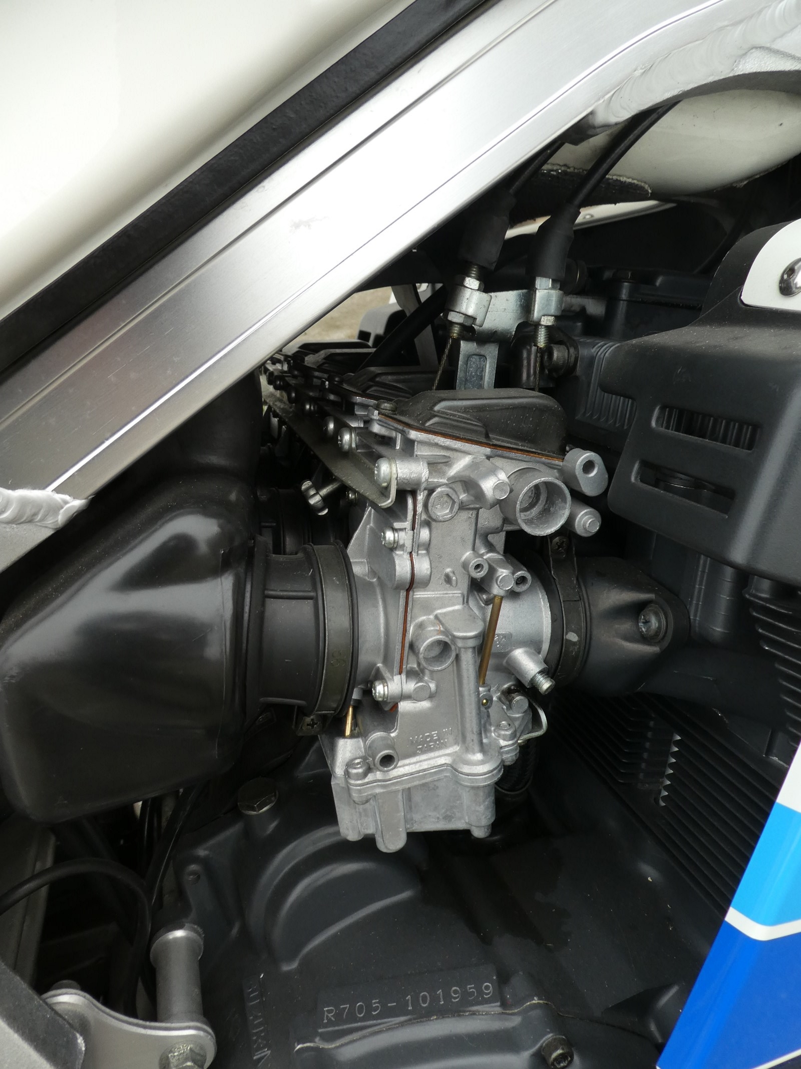 SUZUKI GSX-R 750 -Nr.112299-image-8