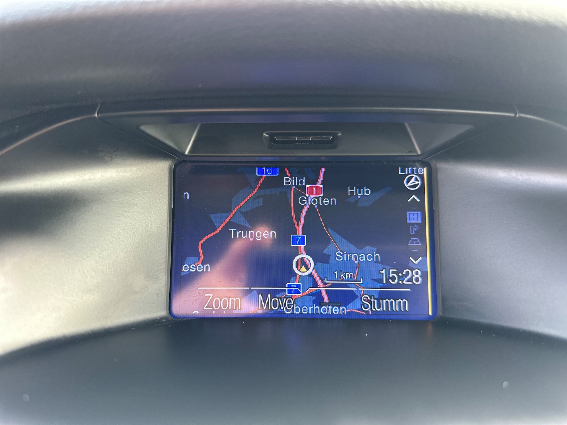 FORD Focus 1.6i VCT Carving PowerShift-image-9