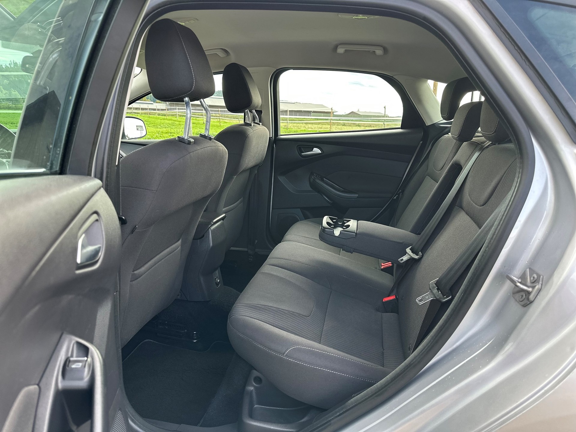 FORD Focus 1.6i VCT Carving PowerShift-image-7
