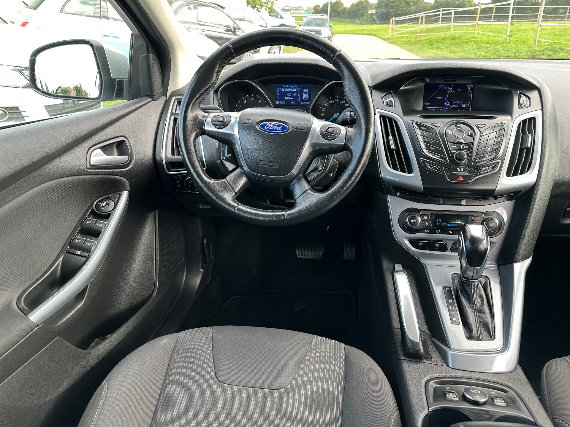 FORD Focus 1.6i VCT Carving PowerShift-image-6