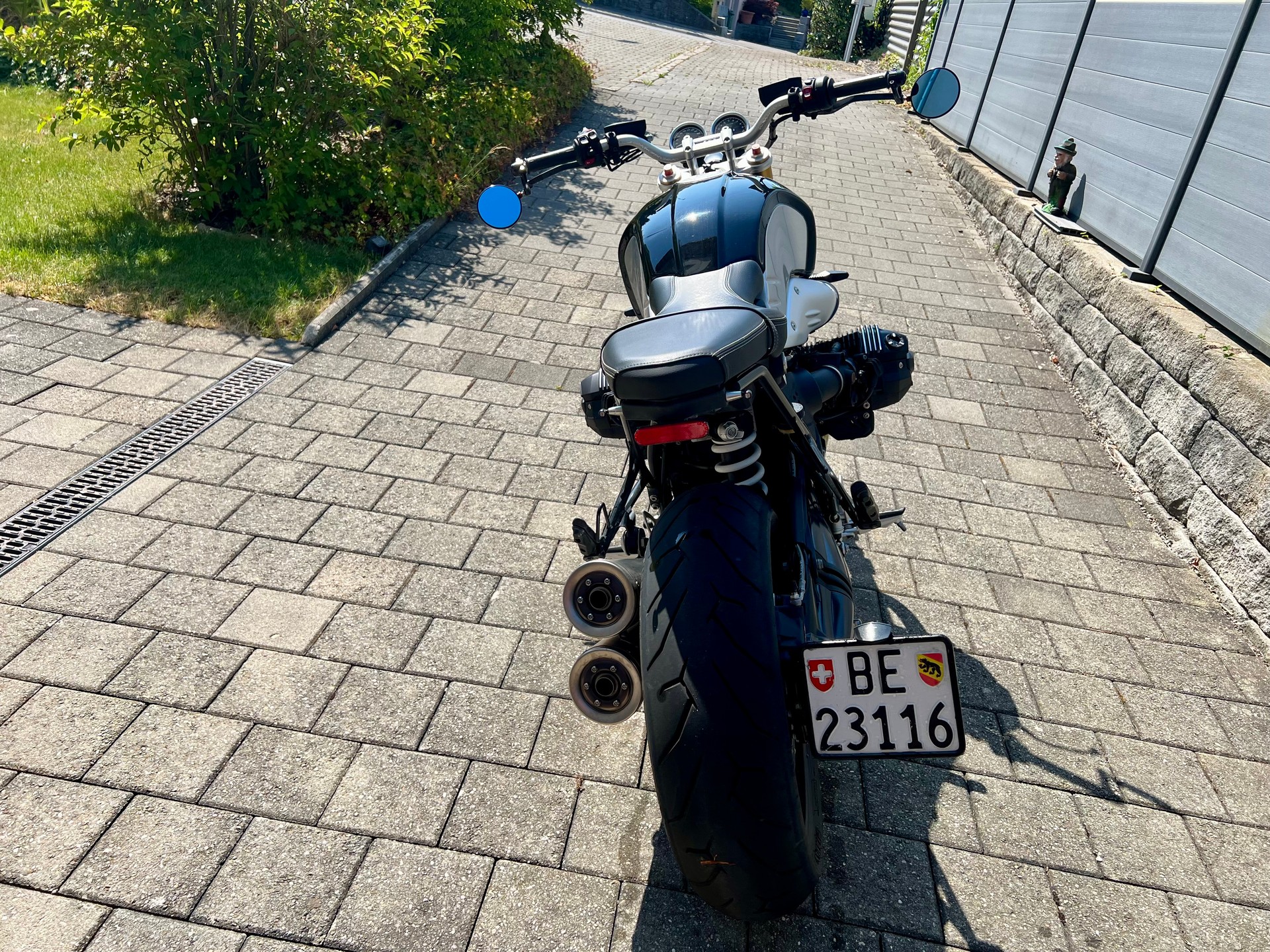 BMW R nineT-image-5