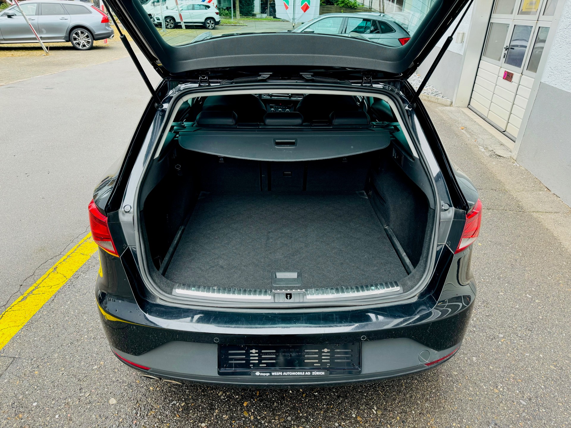 SEAT Leon ST 2.0 TDI FR DSG-image-9