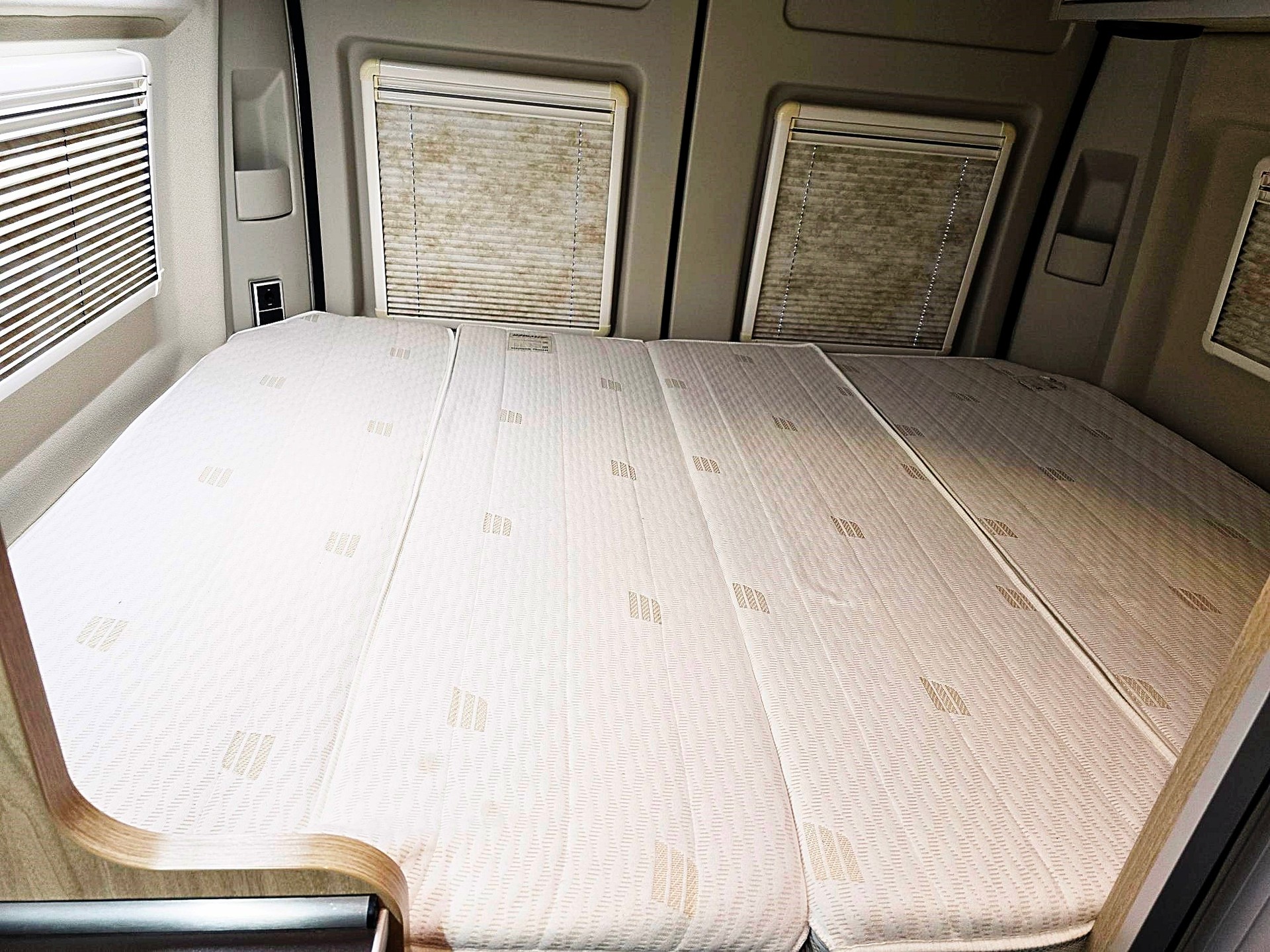 HYMER GRAND CANYON 600 2,3 DIESEL HUBDACH FIAT DUCATO MJ 150-image-10