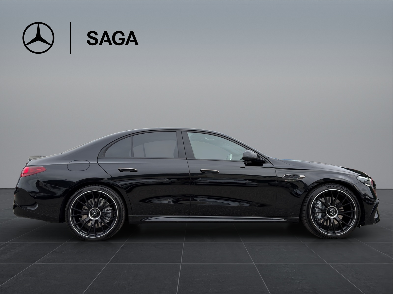 MERCEDES-BENZ E 53 Hybrid AMG 4matic+-image-6