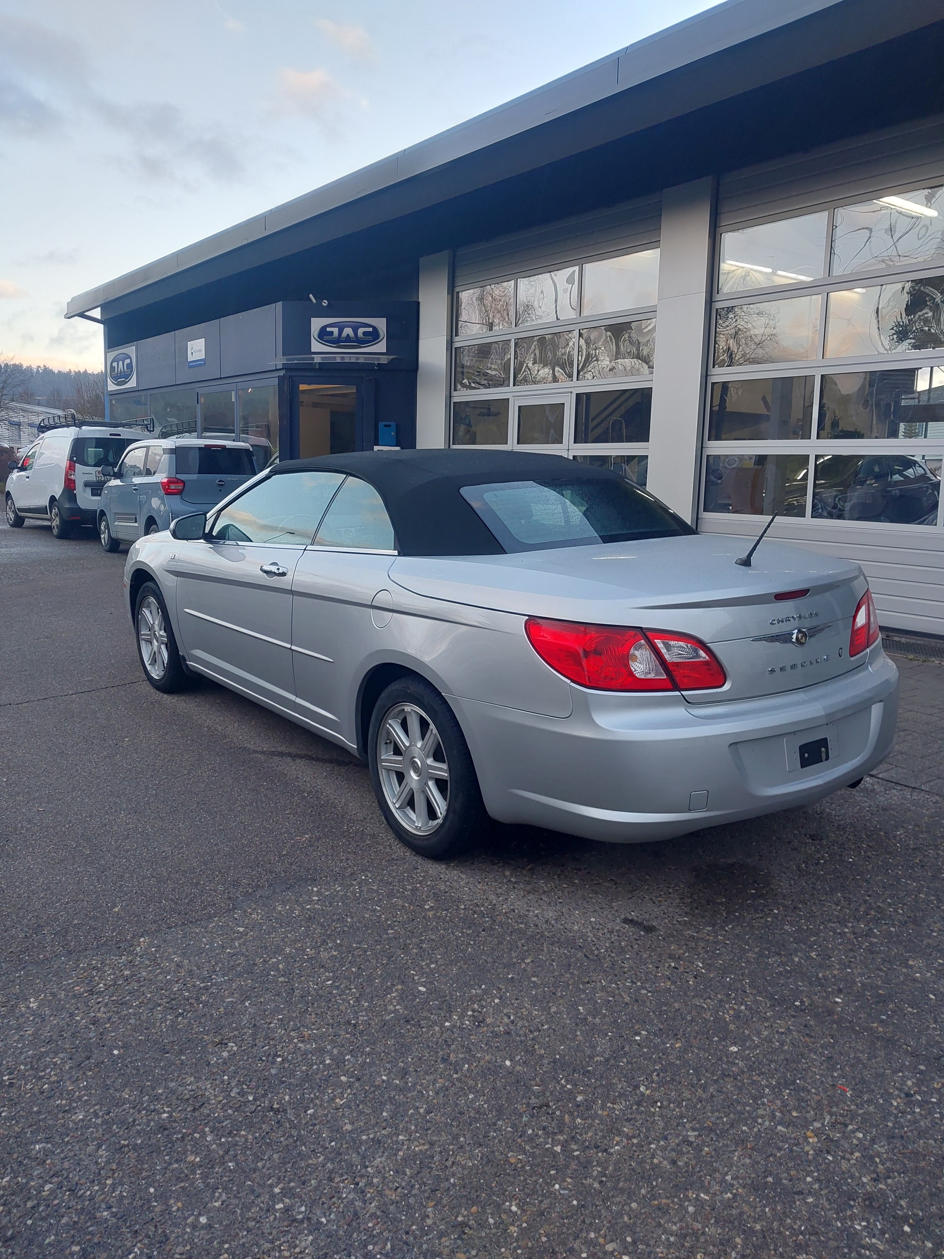 CHRYSLER Sebring 2.7 V6 Limited Automatic-image-4