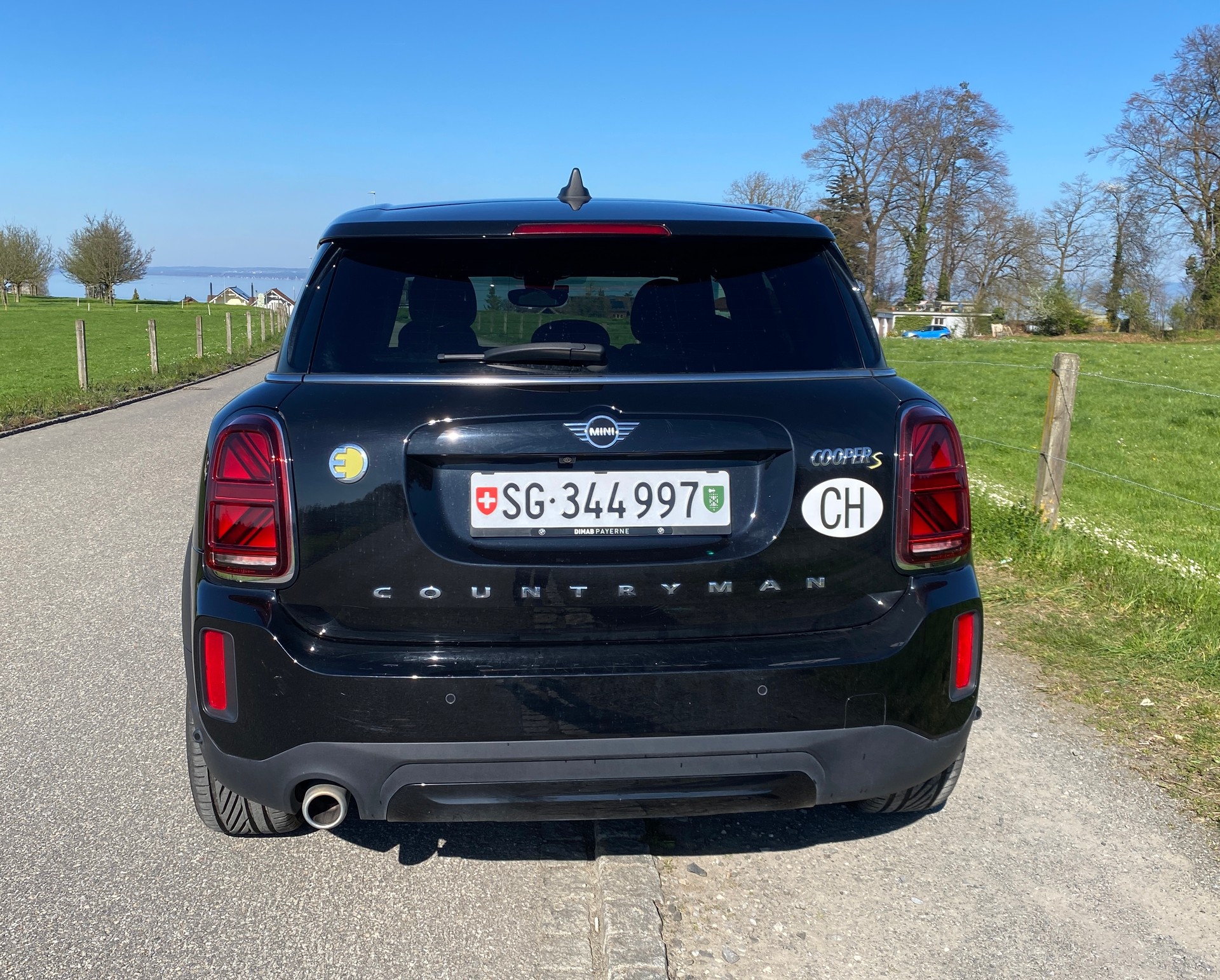 MINI Countryman Cooper SE Trafalgar ALL4 PHEV Steptronic-image-2