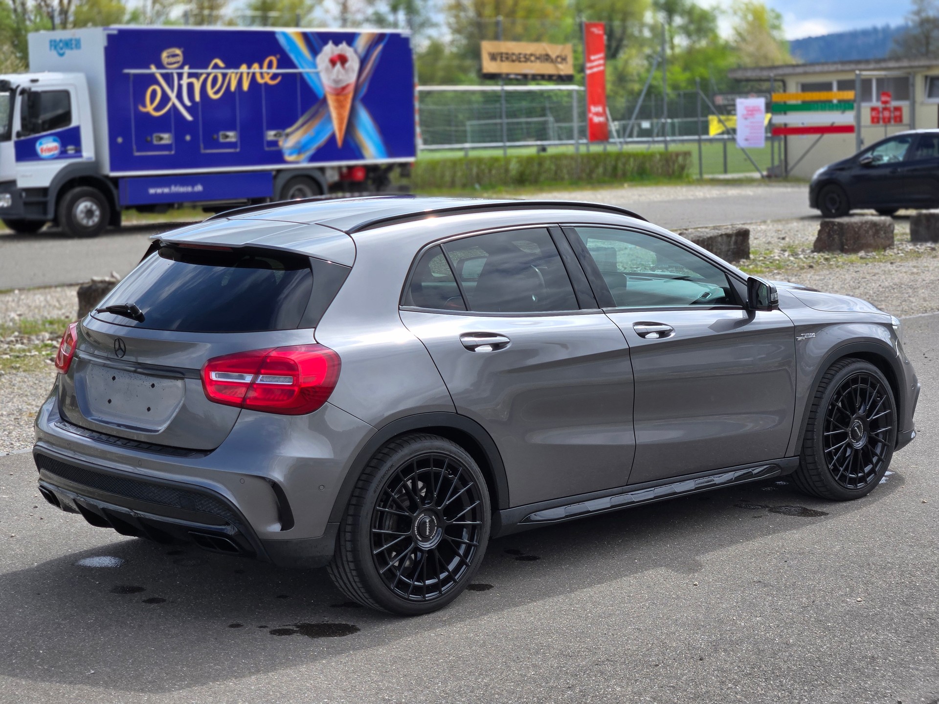 MERCEDES-BENZ GLA 45 AMG 4Matic 7G-DCT-image-7
