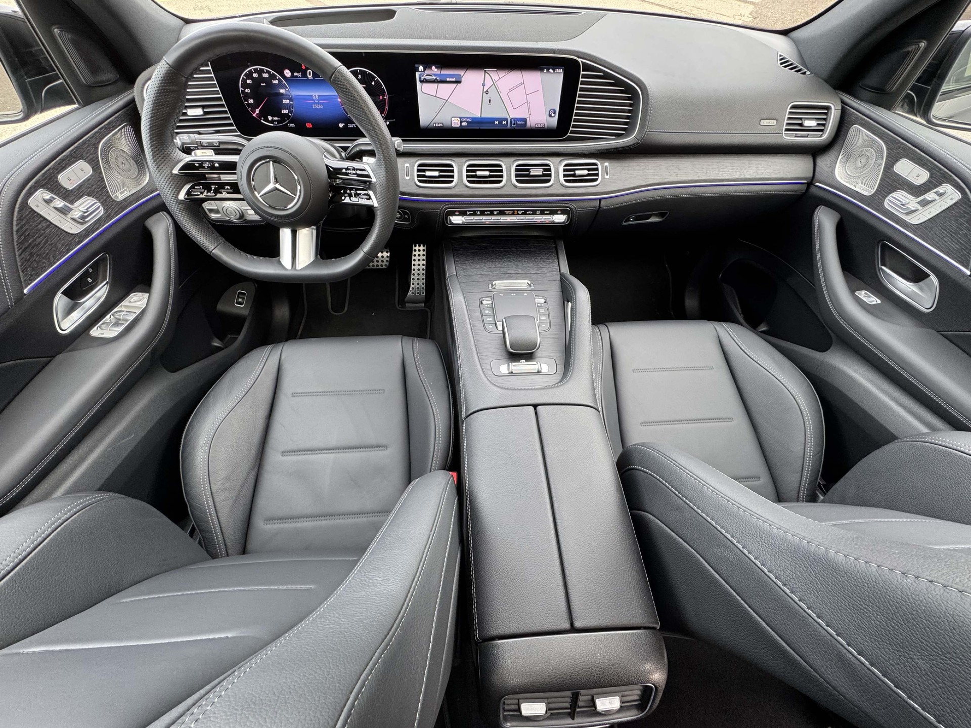 MERCEDES-BENZ GLE 300d AMG-Line 4Matic-image-7