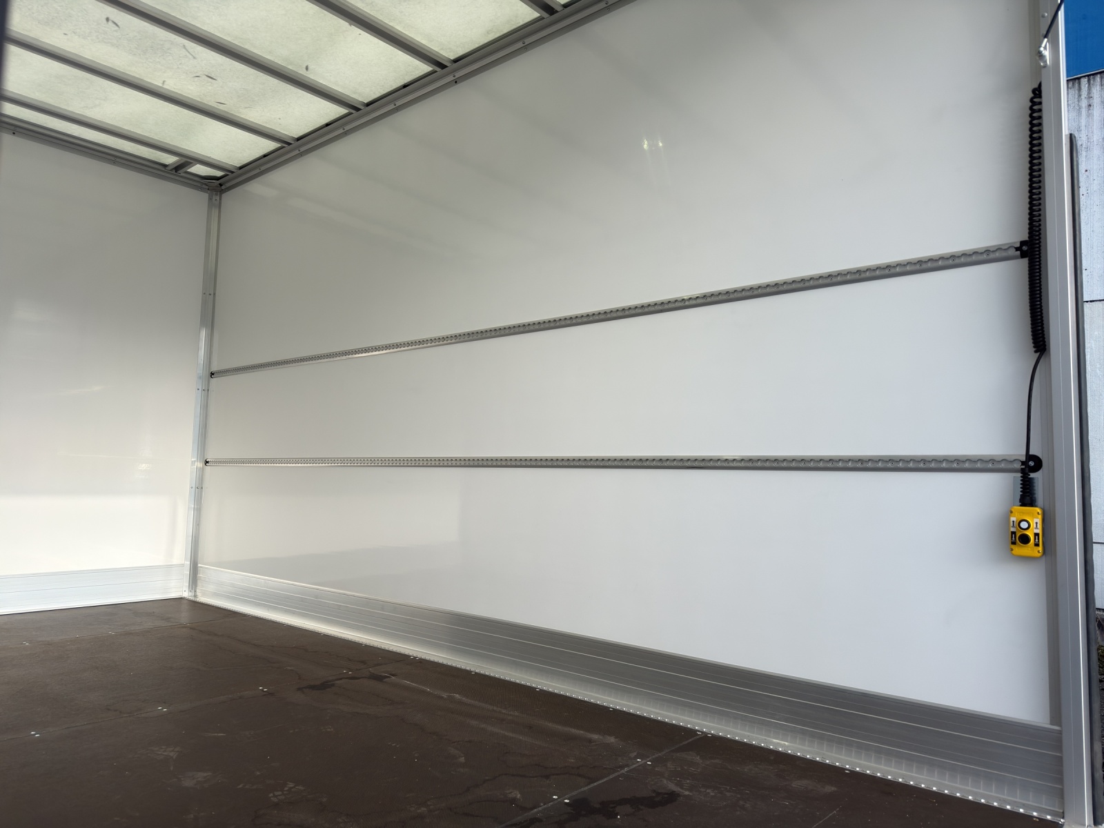 MERCEDES-BENZ Sprinter 317 CDI Lang-image-7