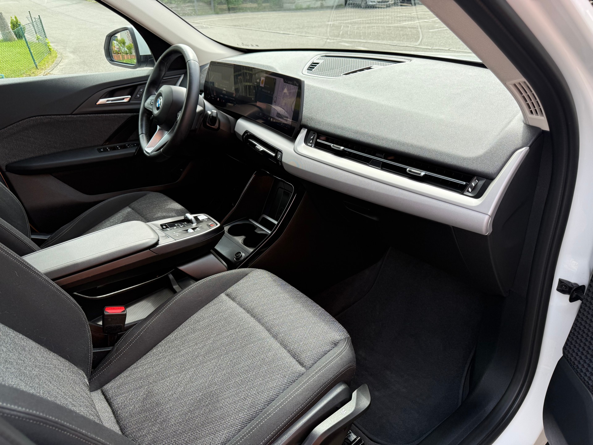 BMW X1 sDrive 18d-image-10