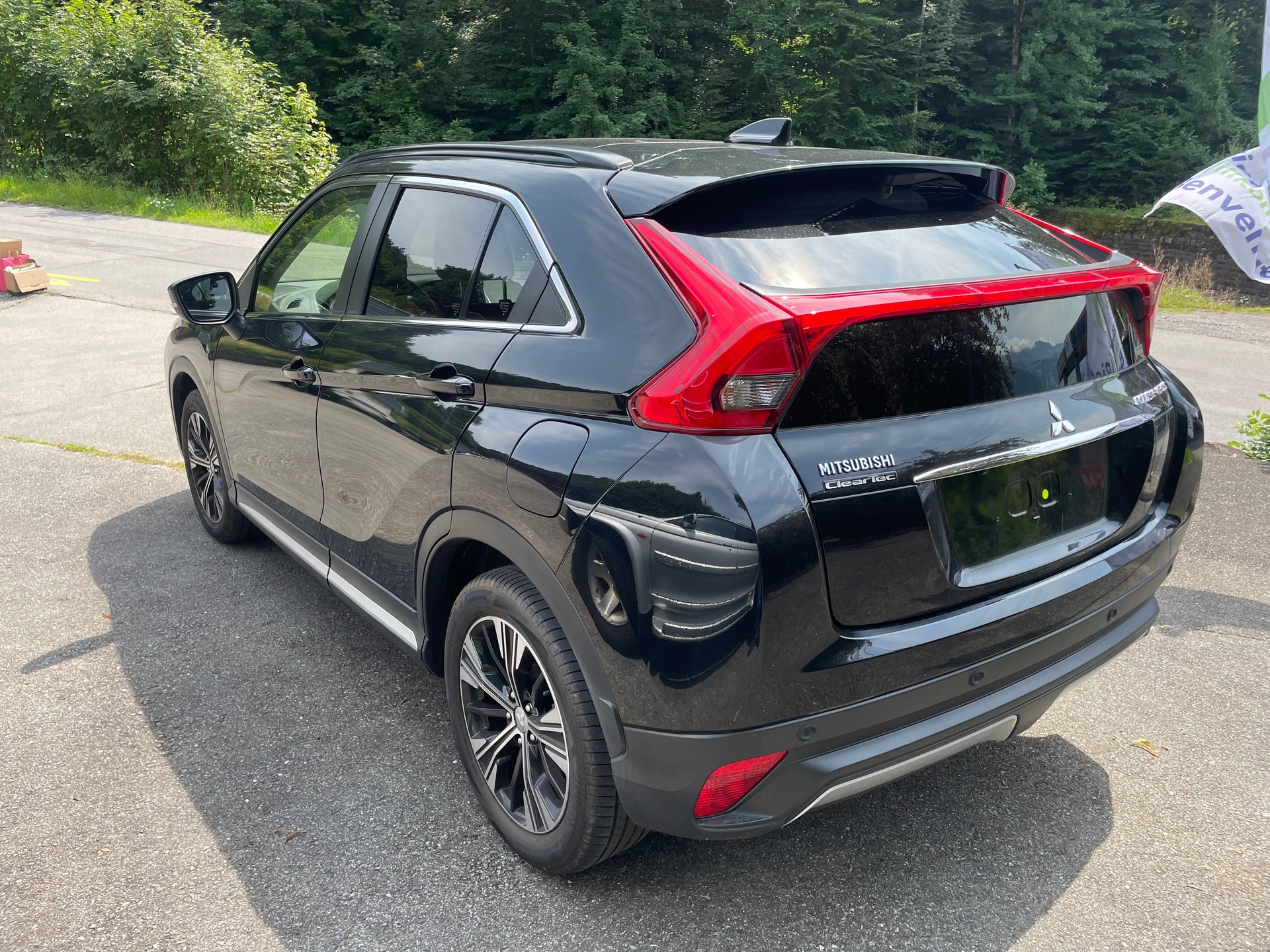 MITSUBISHI Eclipse Cross 1.5 T-Mivec Diamond 4WD CVT-image-3