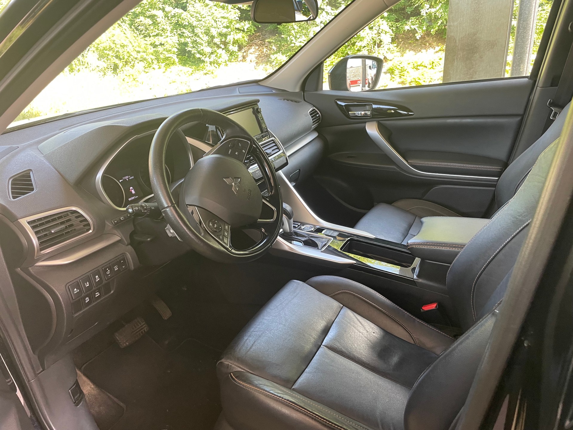 MITSUBISHI Eclipse Cross 1.5 T-Mivec Diamond 4WD CVT-image-4