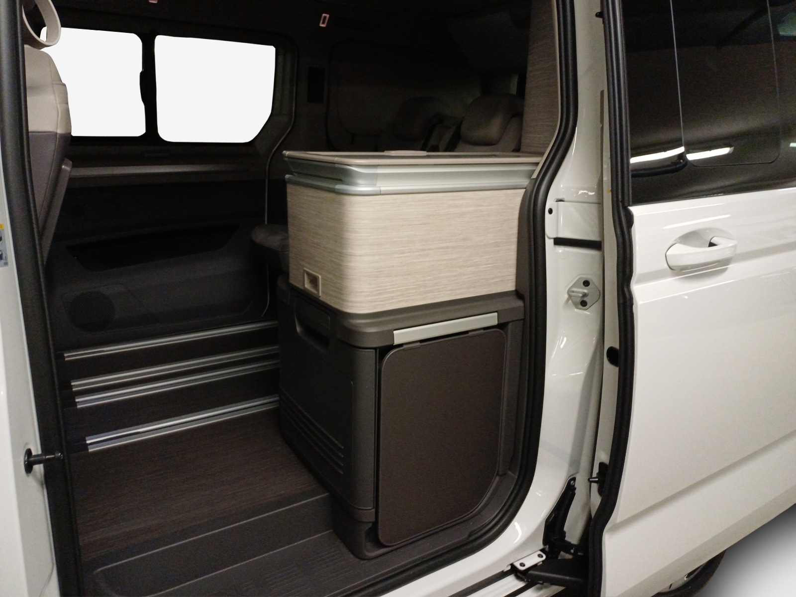 VW California eHybrid Ocean 4Motion-image-14