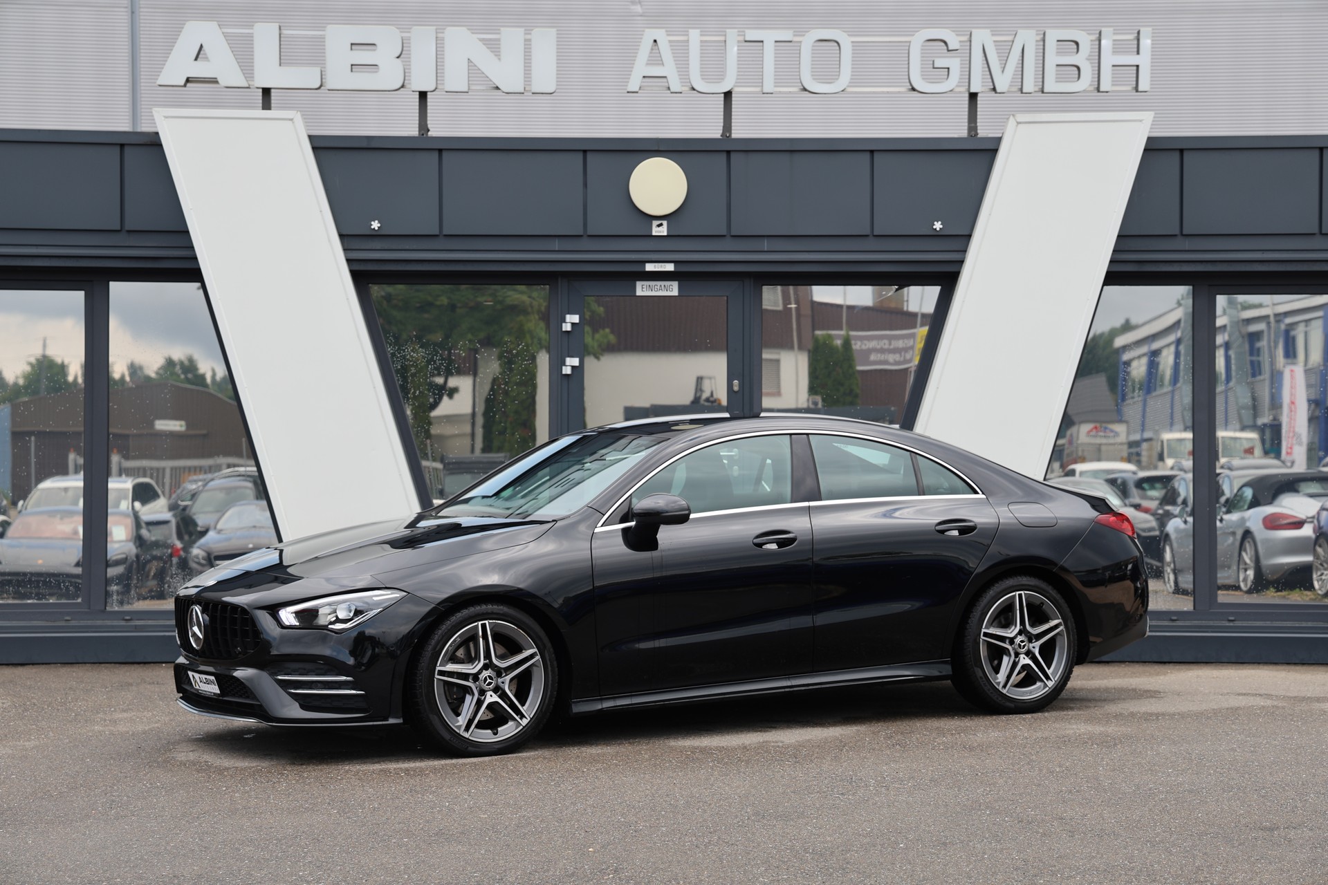 MERCEDES-BENZ CLA 220 d AMG Line-image-0