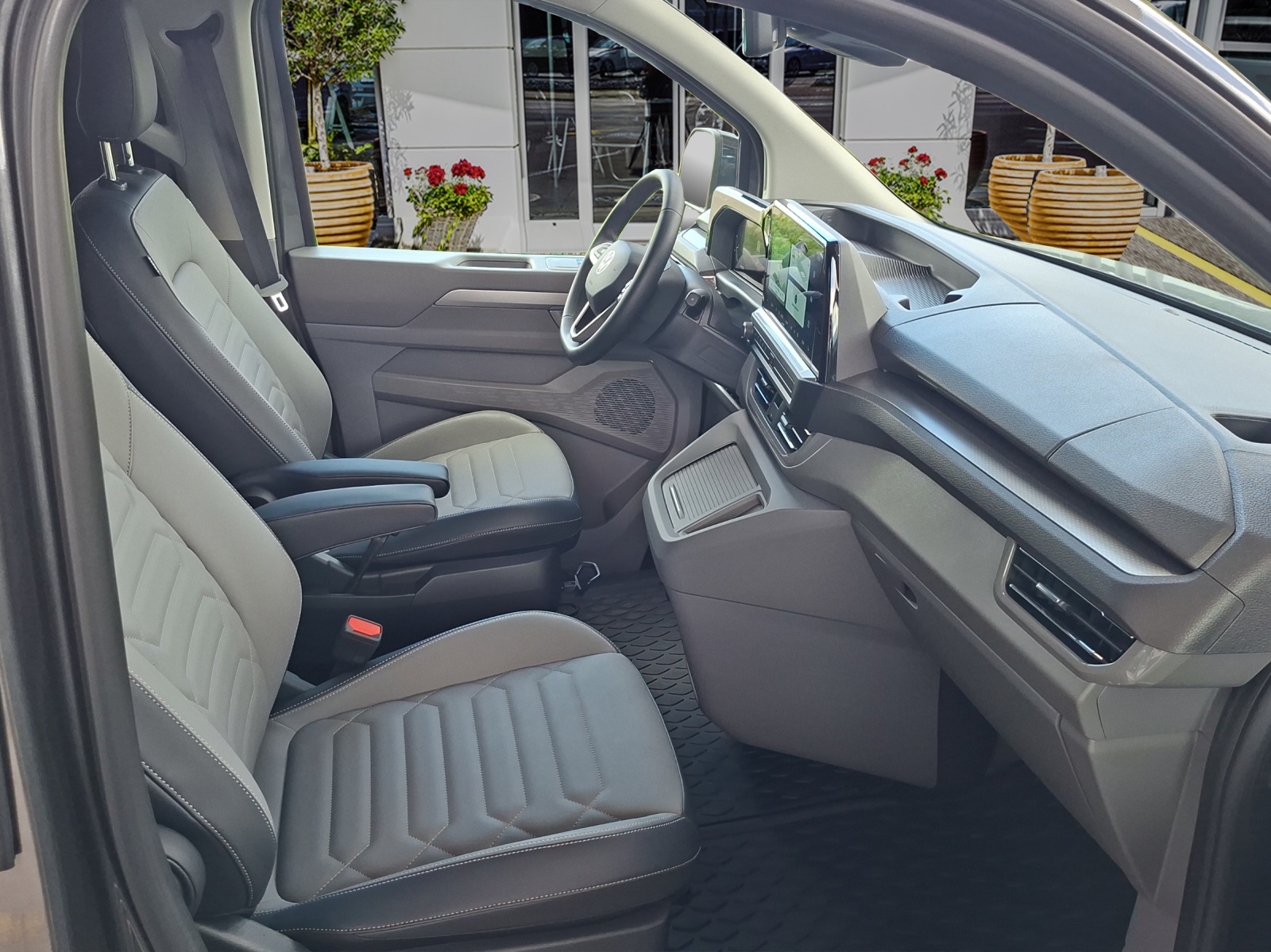 VW Caravelle 2.0 TDI Life Aut.8 4 Motion-image-19
