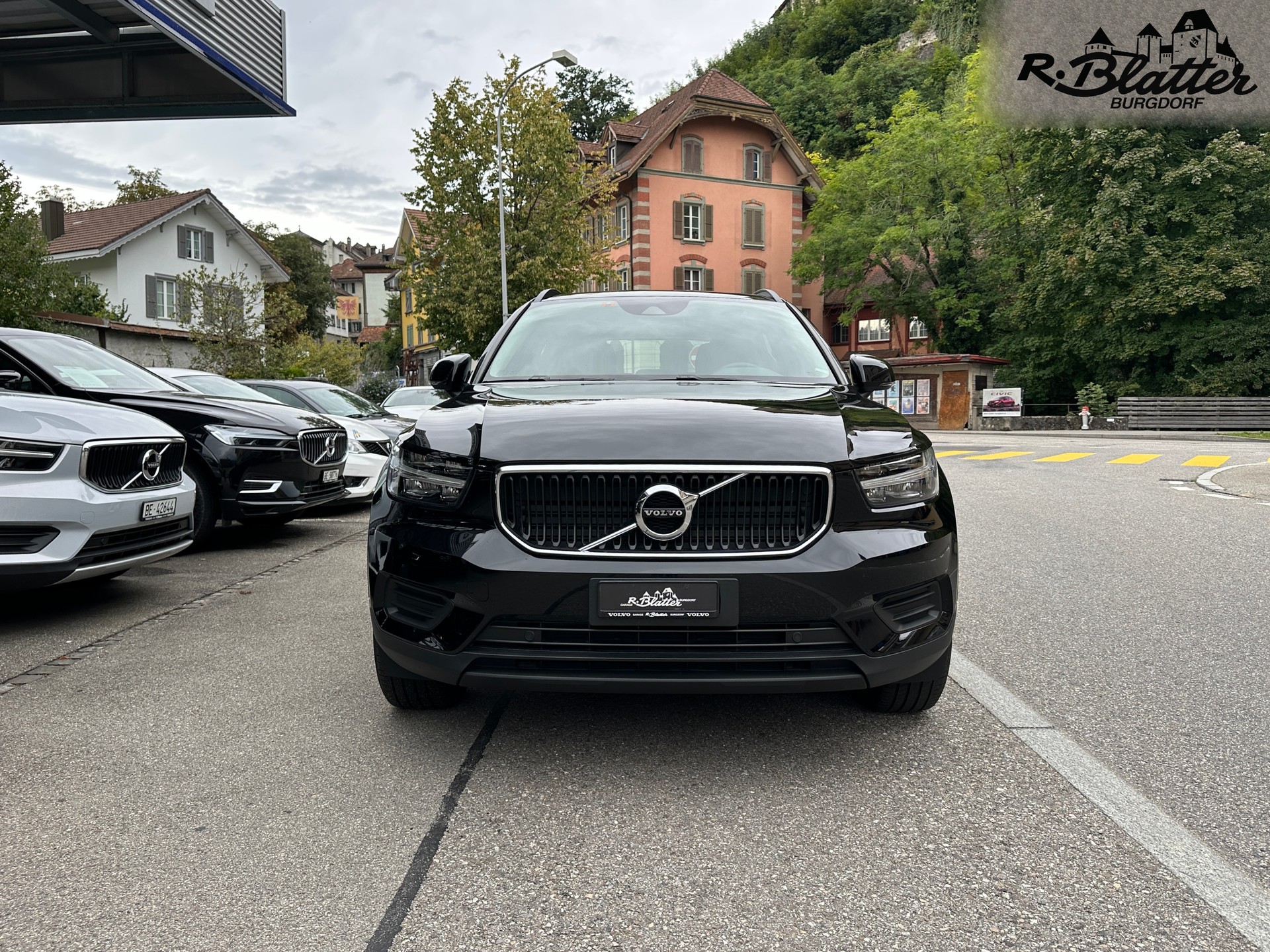 VOLVO XC40 D3-image-1