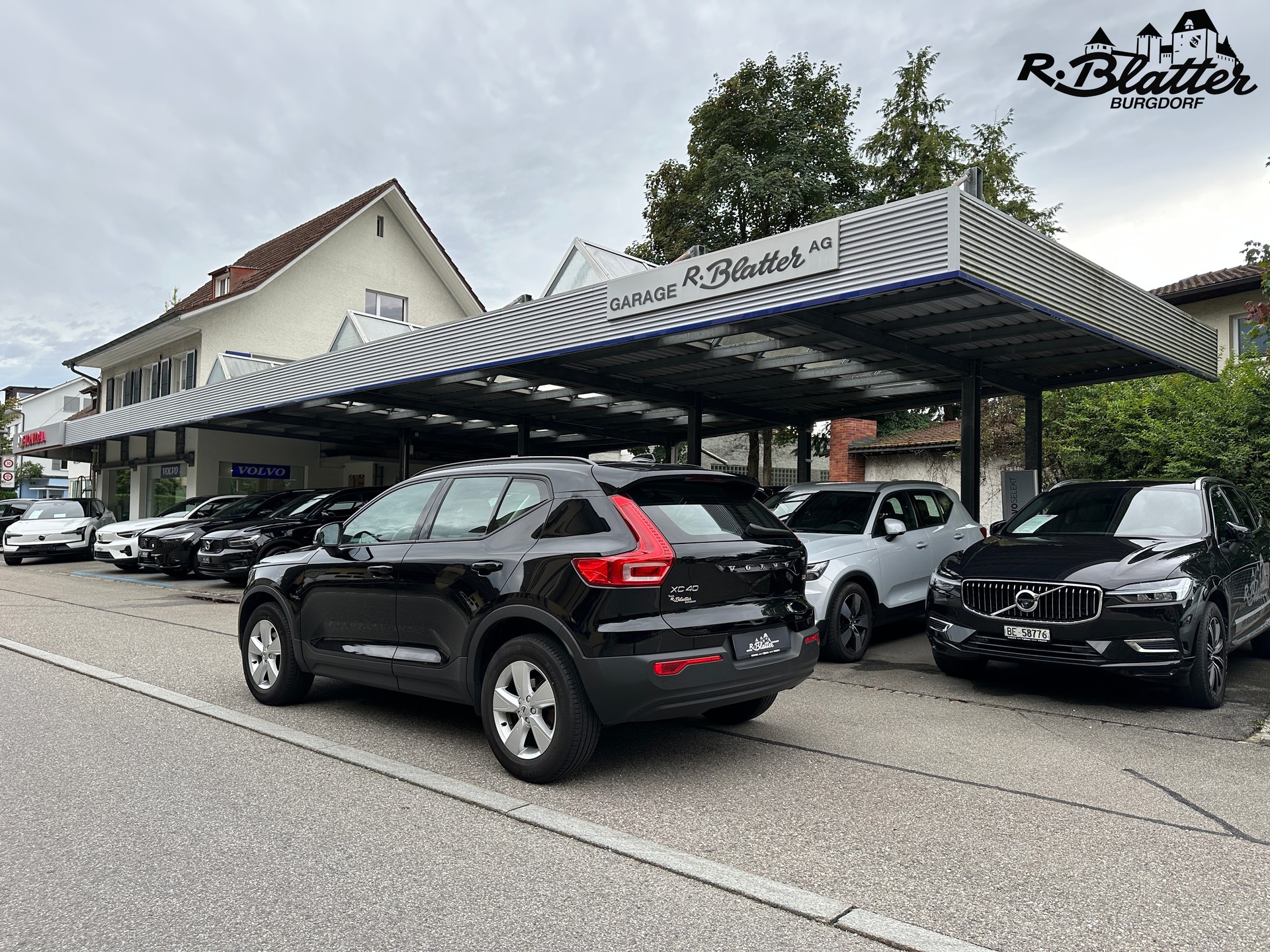 VOLVO XC40 D3-image-3