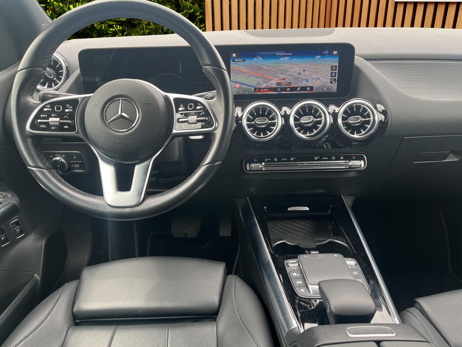 MERCEDES-BENZ B 250 e Style 8G-DCT-image-12