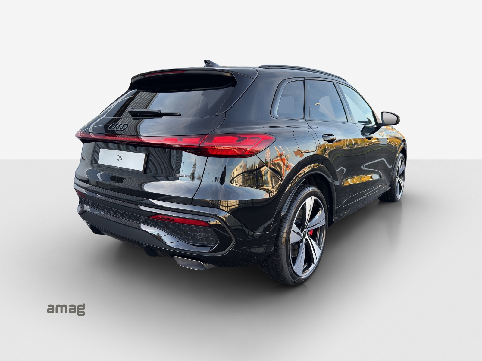 AUDI Q5 e-hybrid quattro 270 kW S-tronic-image-4
