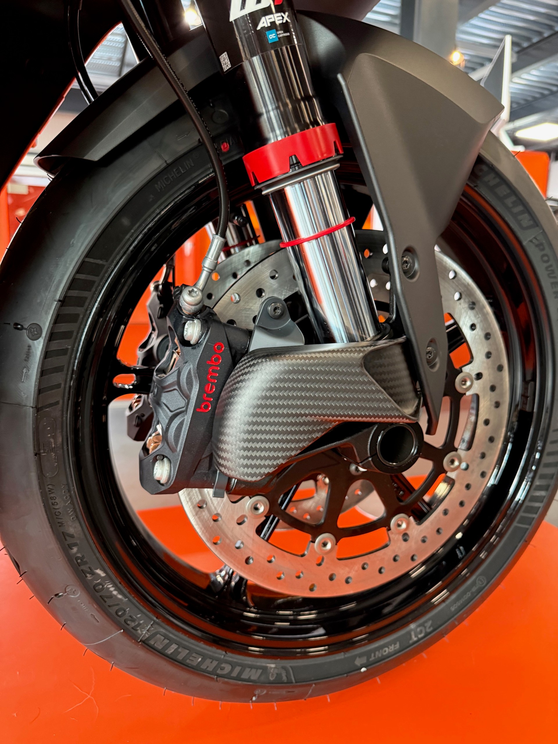 KTM 990 RC R-image-11