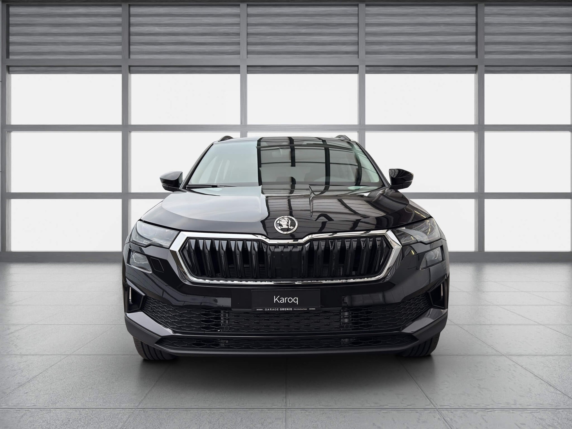 SKODA Karoq 1.5 TSI Dynamic DSG-showroom-element-1