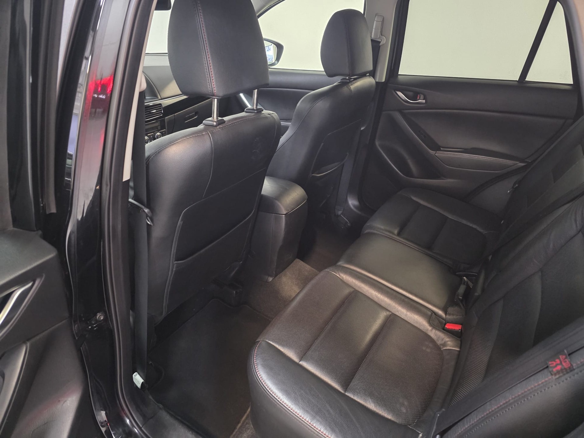 MAZDA CX-5 2.2 D HP Revolution AWD Automatic-image-20