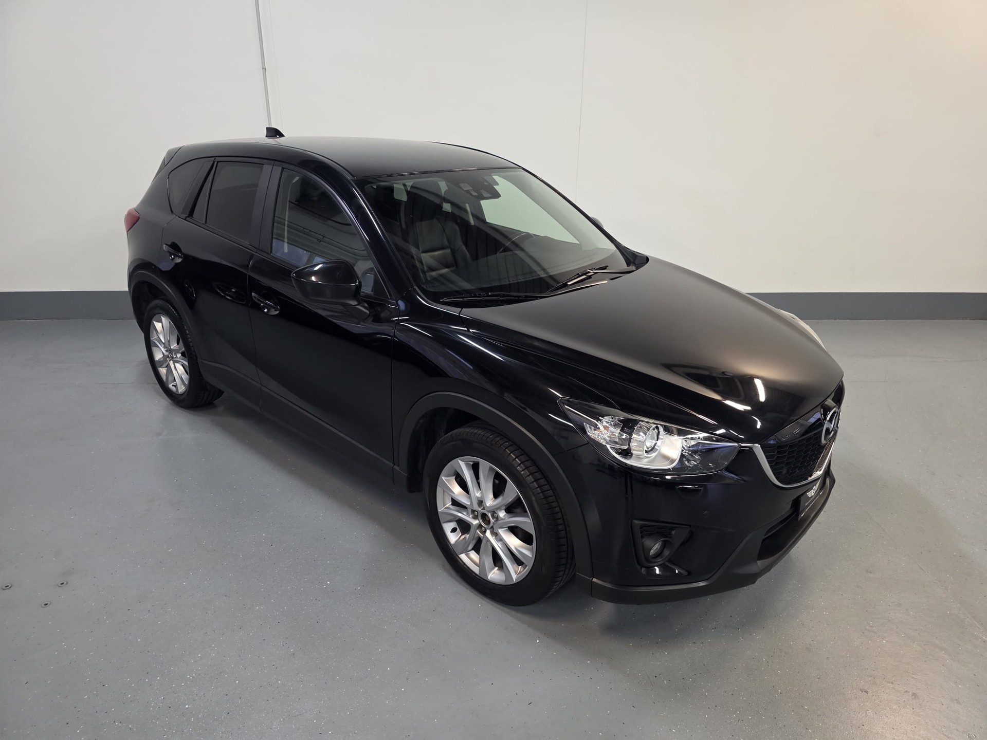 MAZDA CX-5 2.2 D HP Revolution AWD Automatic-image-1