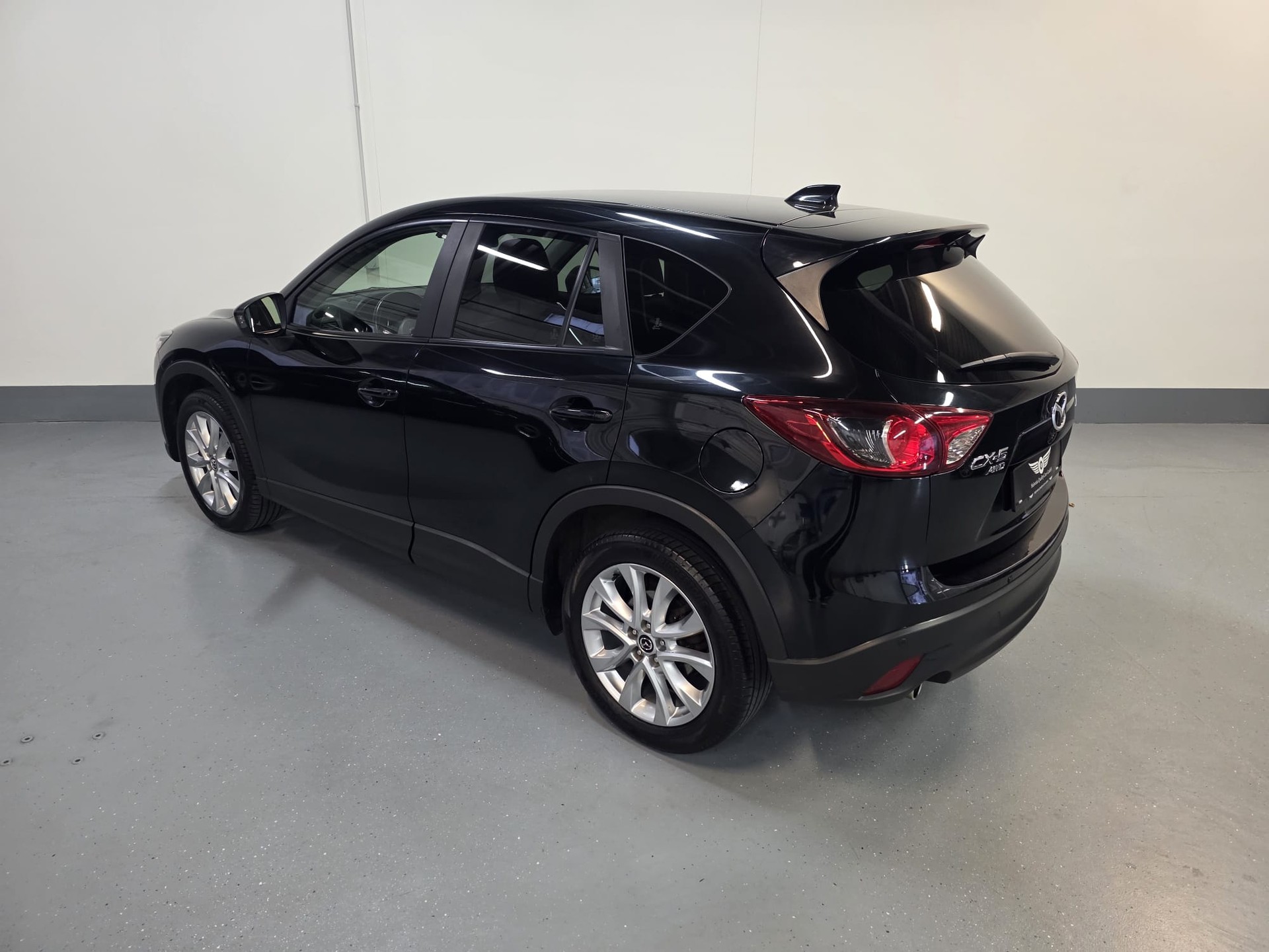 MAZDA CX-5 2.2 D HP Revolution AWD Automatic-image-12