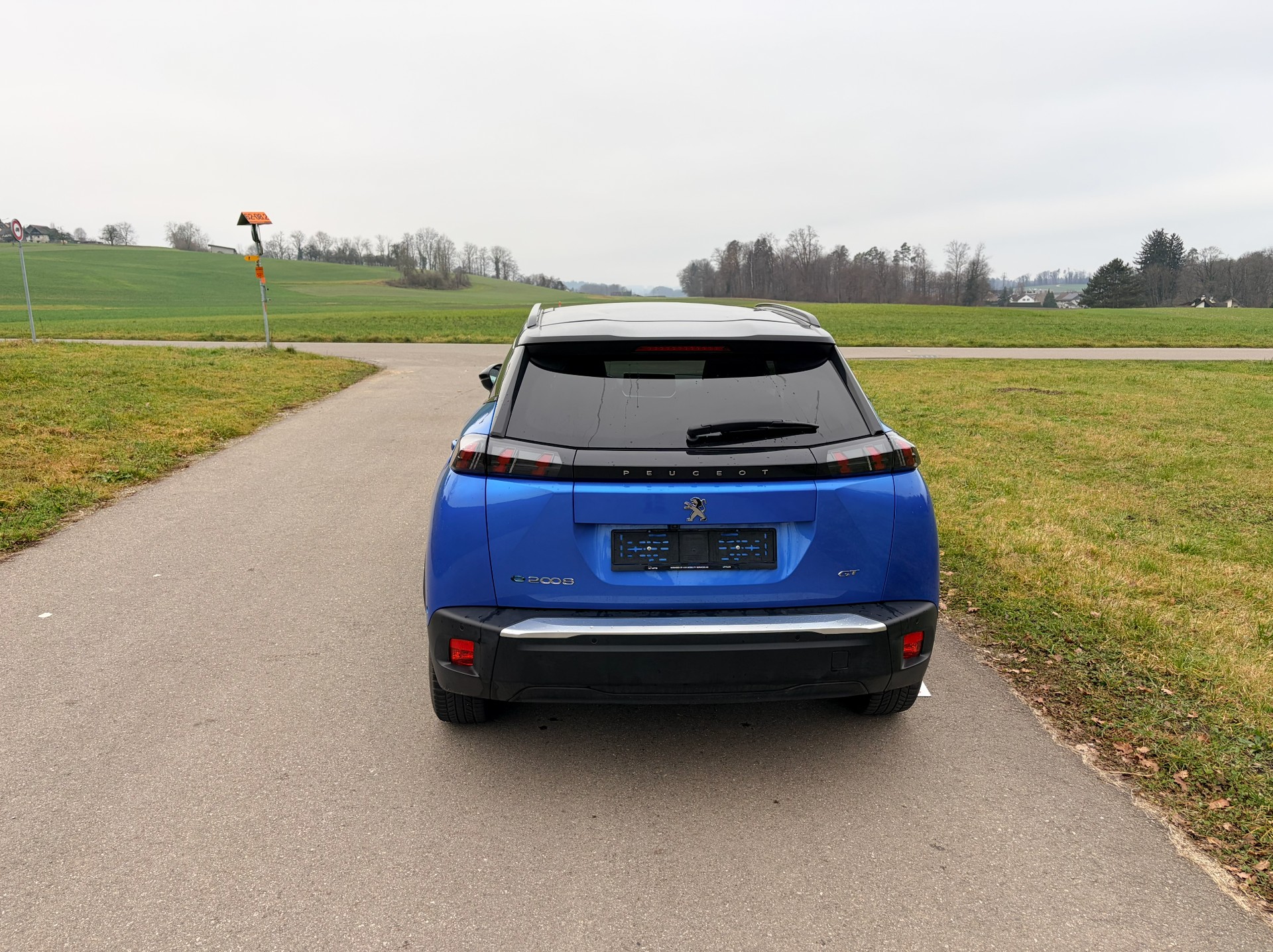 PEUGEOT 2008 e GT-image-4