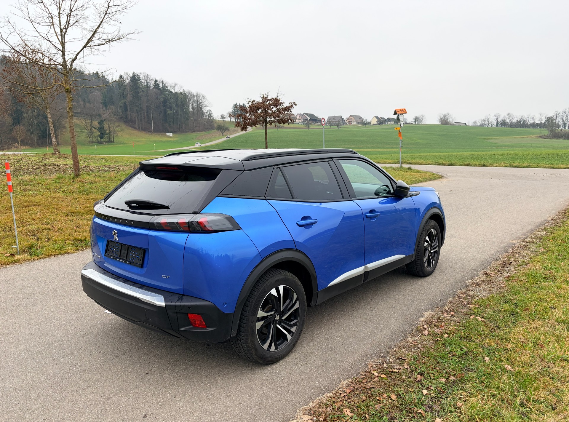 PEUGEOT 2008 e GT-image-6