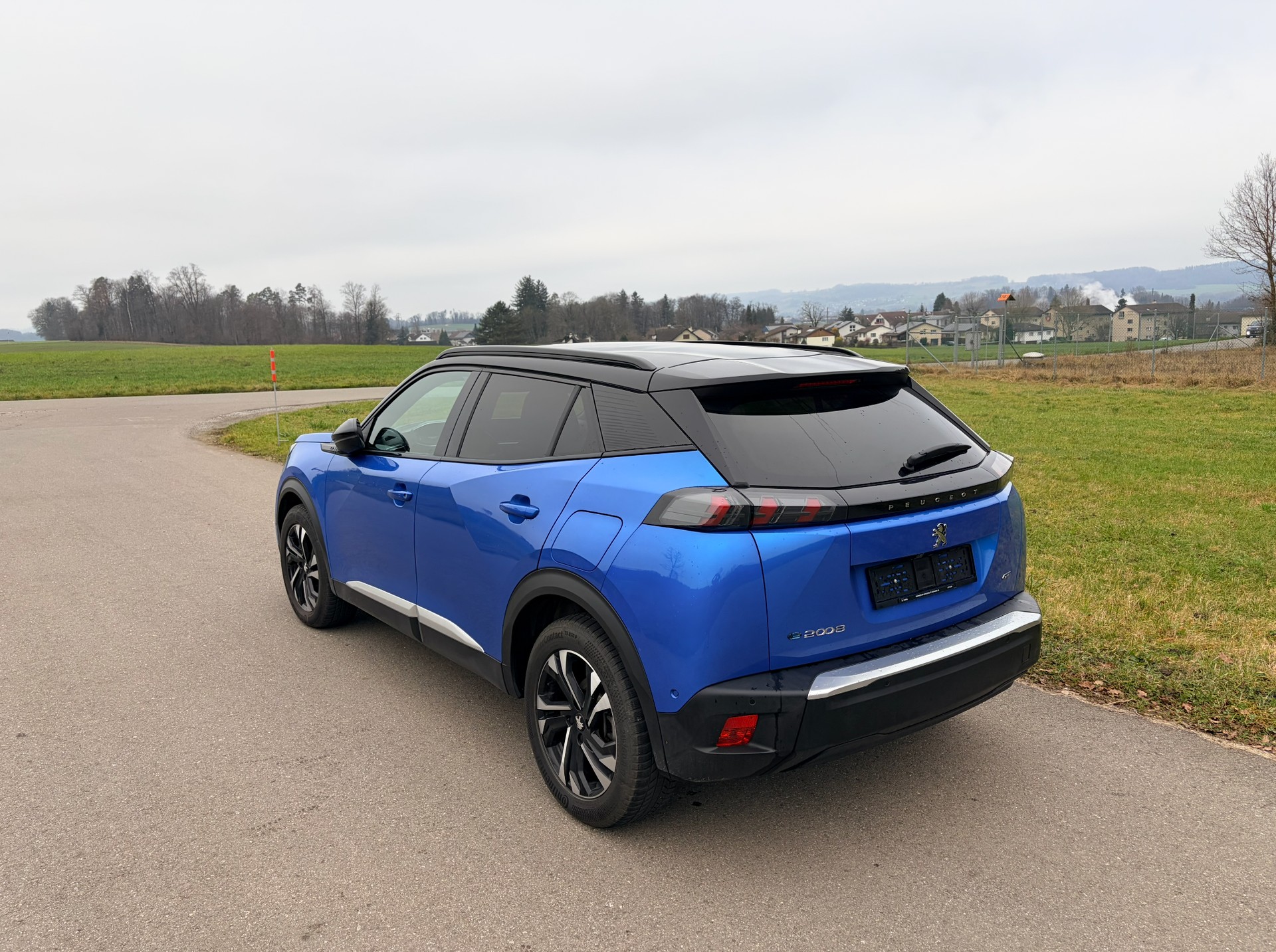 PEUGEOT 2008 e GT-image-5