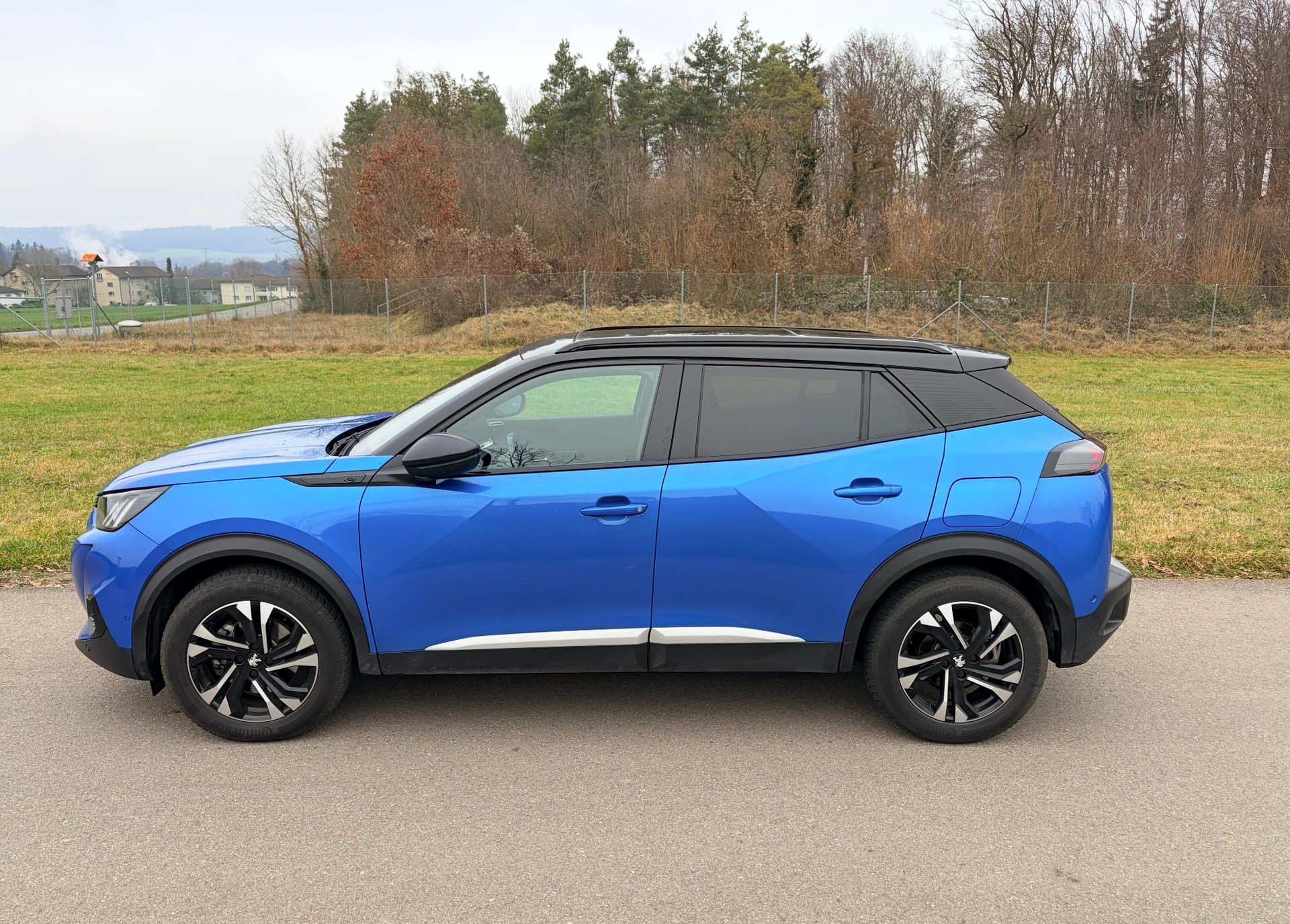 PEUGEOT 2008 e GT-image-3