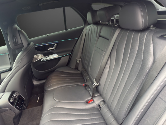 MERCEDES-BENZ E 300 de T 4M 9G-Tronic-image-9
