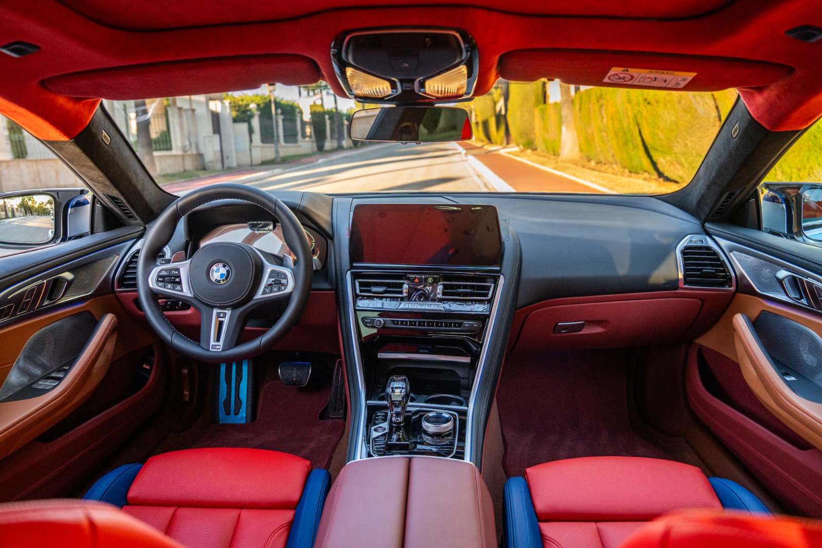 BMW M850i xDrive Steptronic-image-10