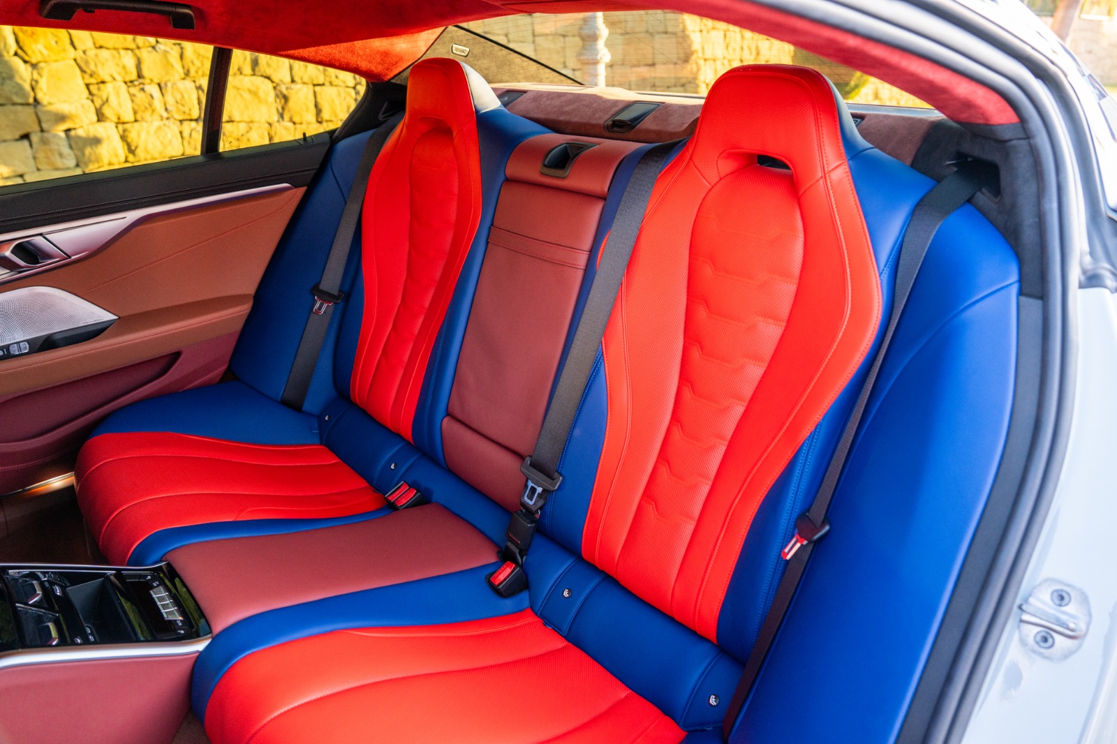 BMW M850i xDrive Steptronic-image-15